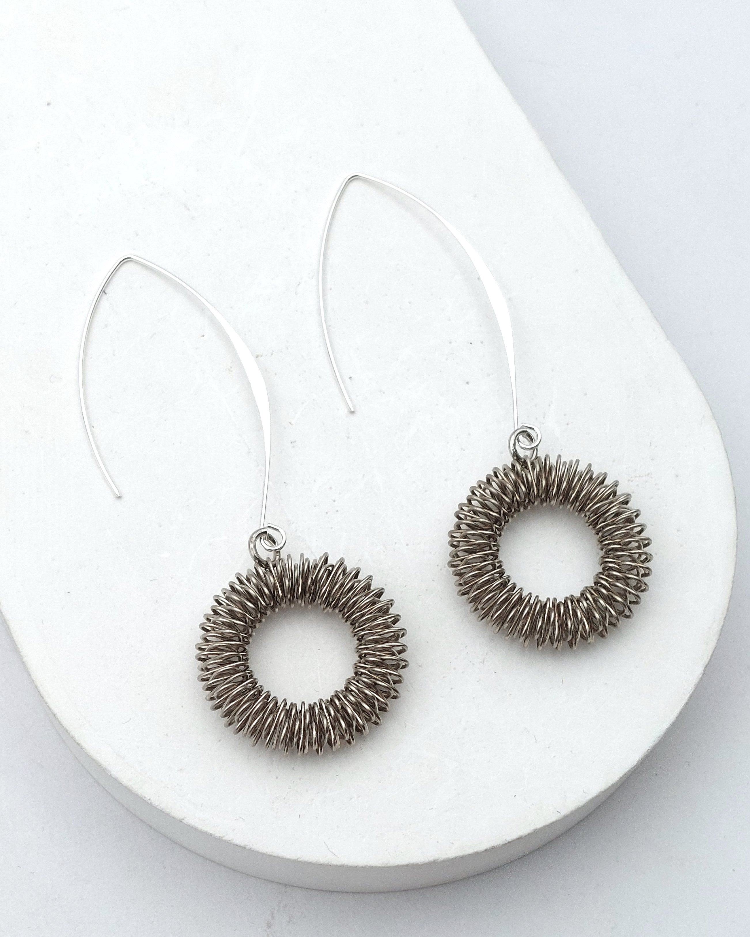 עגילי לולאות ירין