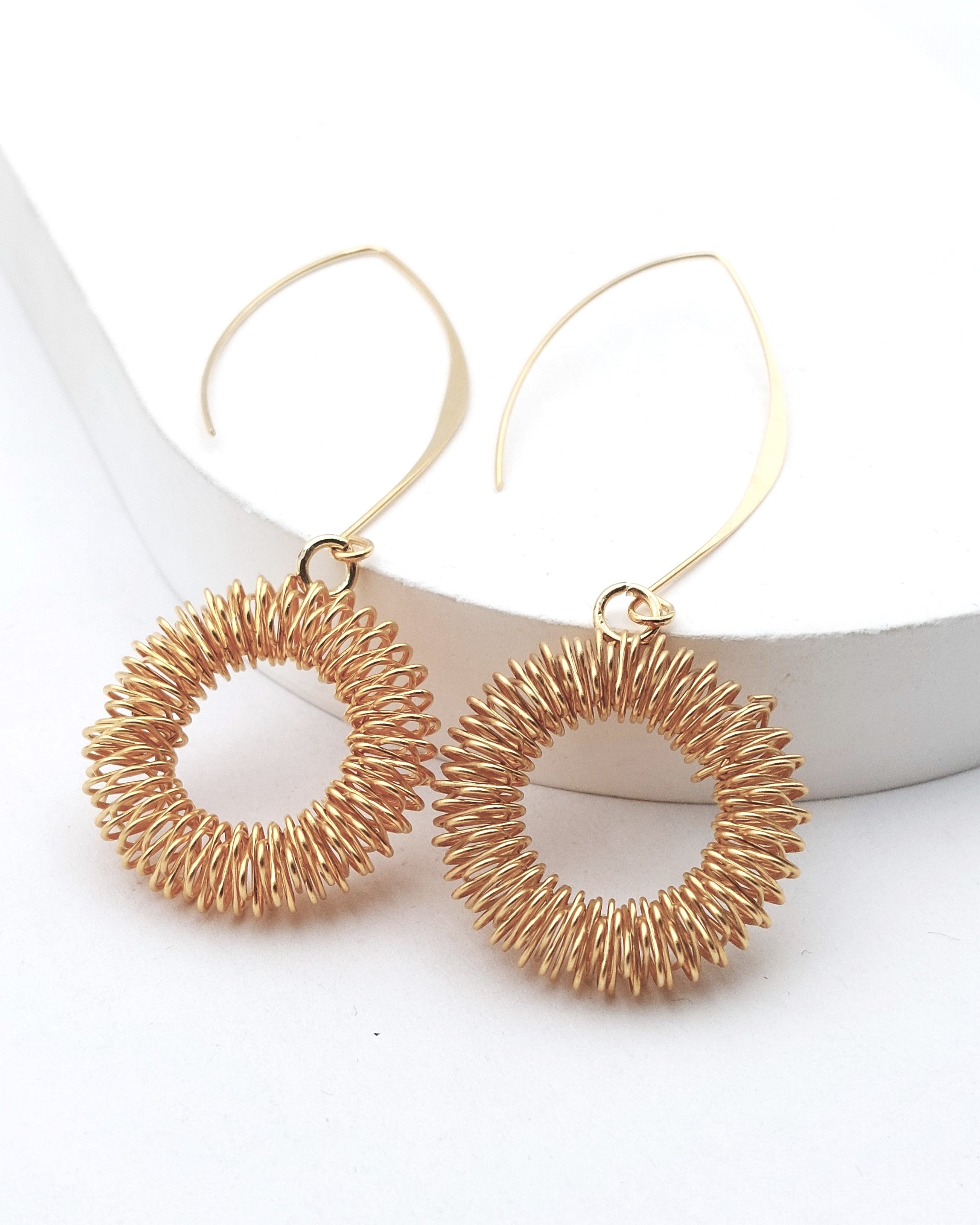 עגילי לולאות ירין