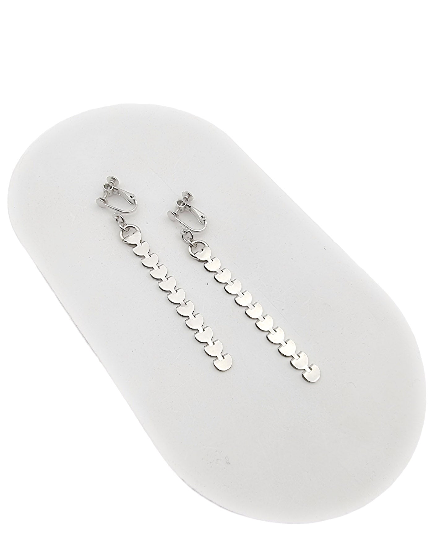 עגילי קליפס רצף לבבות