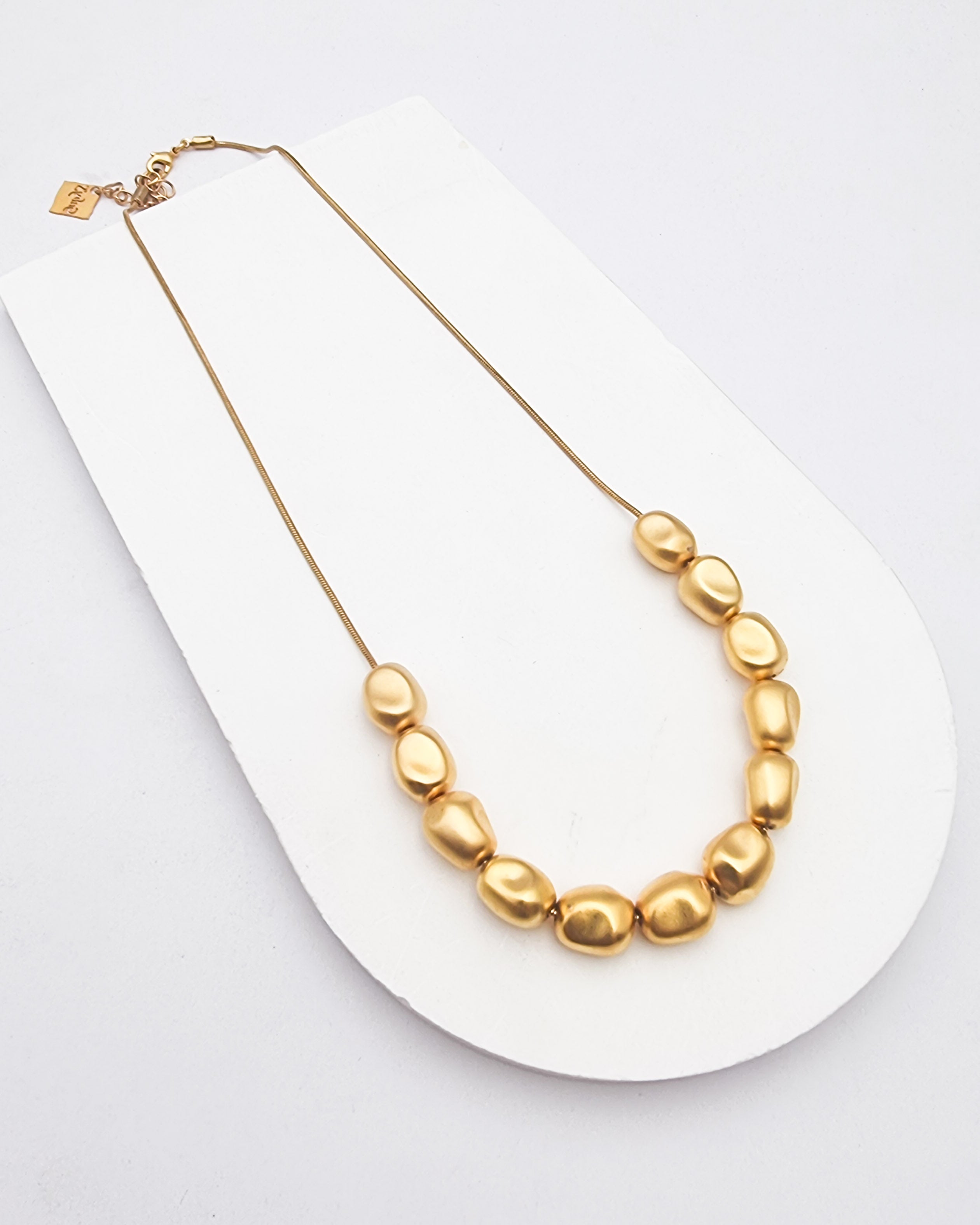 שרשרת סלעים קצרה