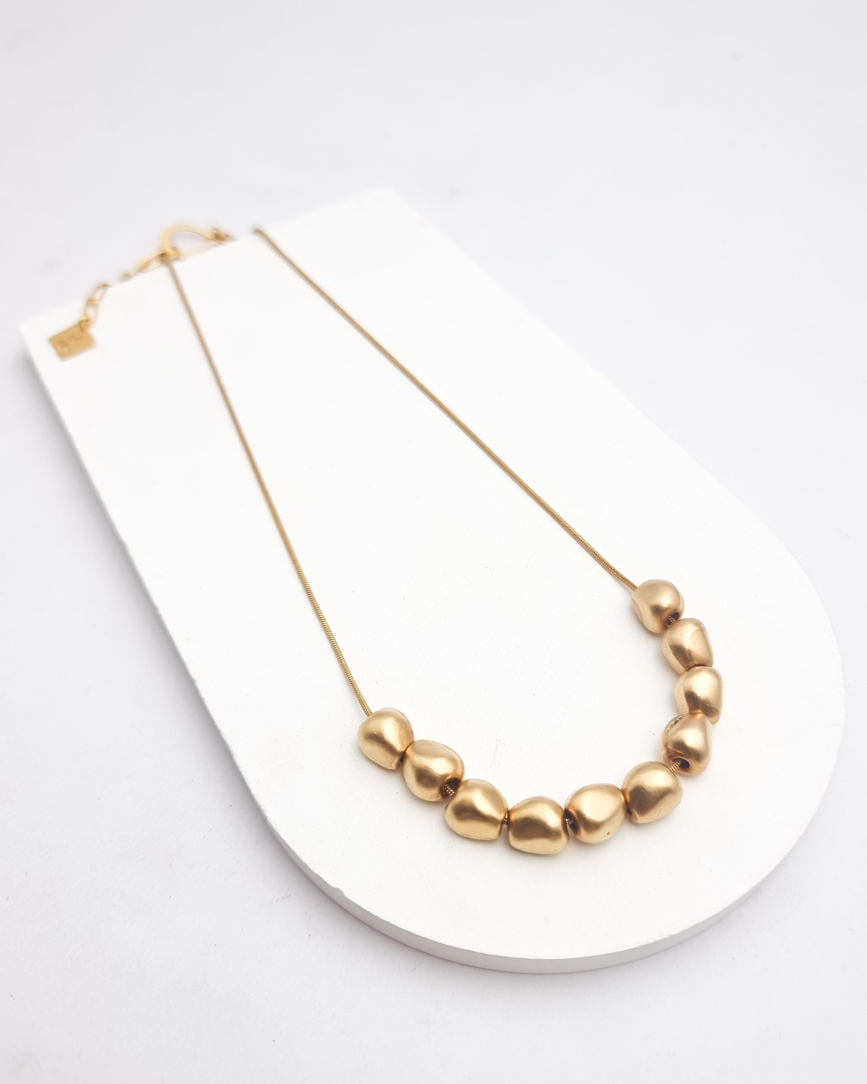 שרשרת סלעים קצרה