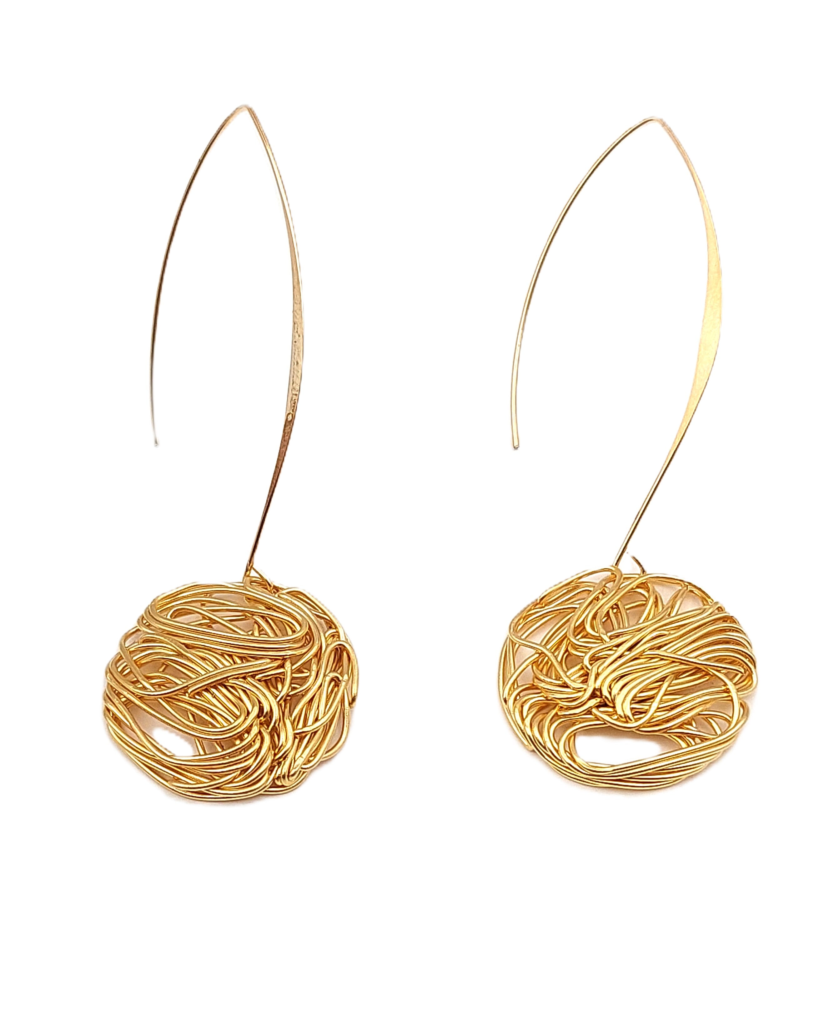 עגילי מטבע סבך זהב