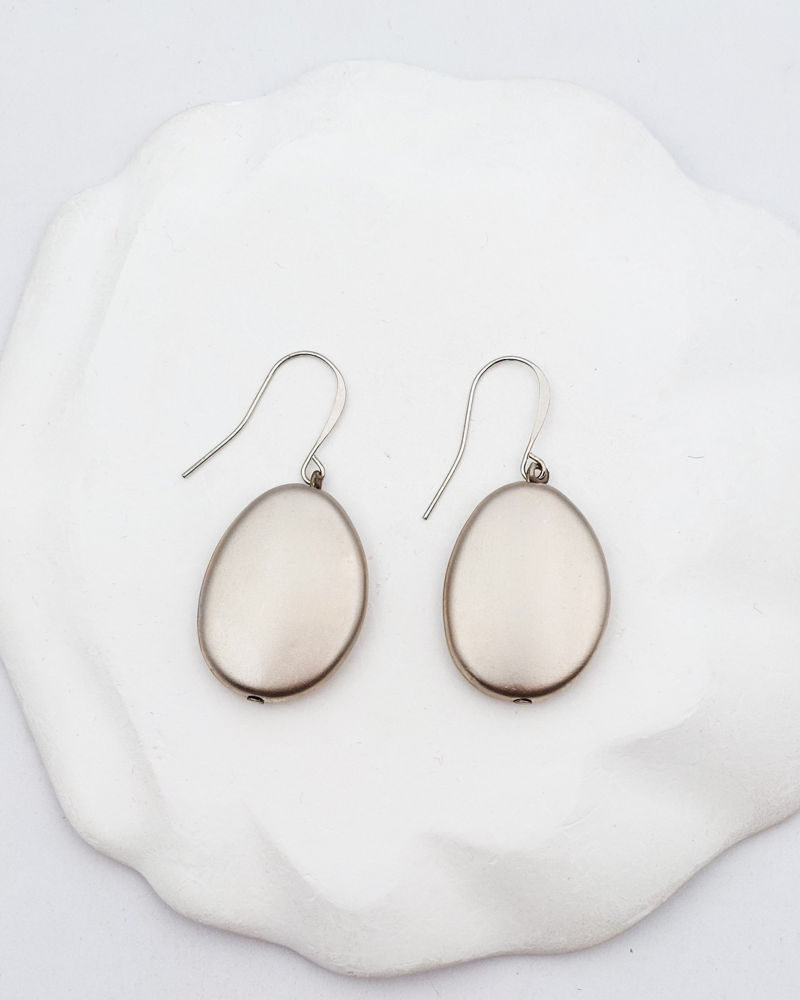 עגילי טיפה שטוחה