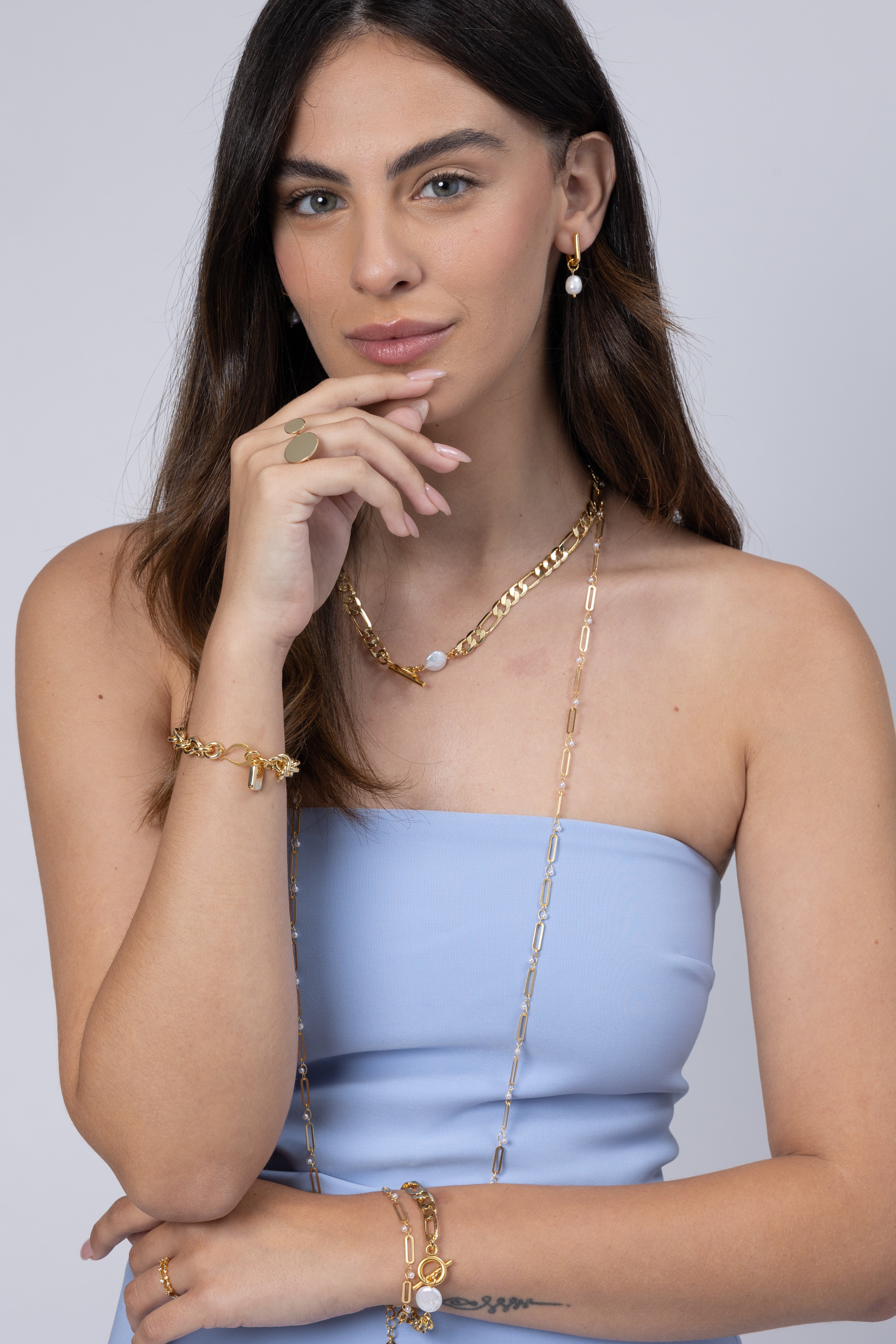 עגילי חישוק מרובעים פנינה אמיתית