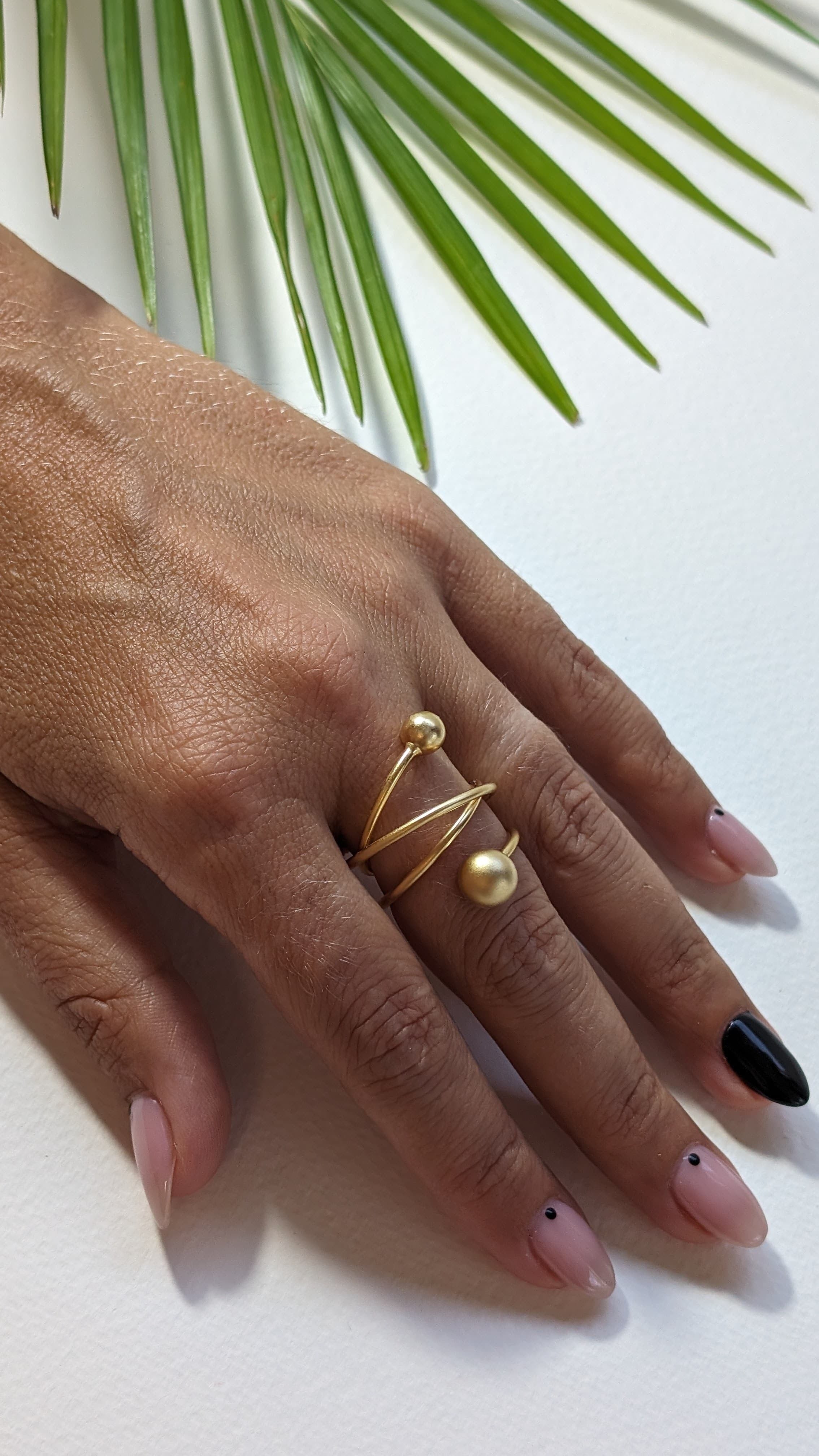 טבעת פירסינג מתלפפת