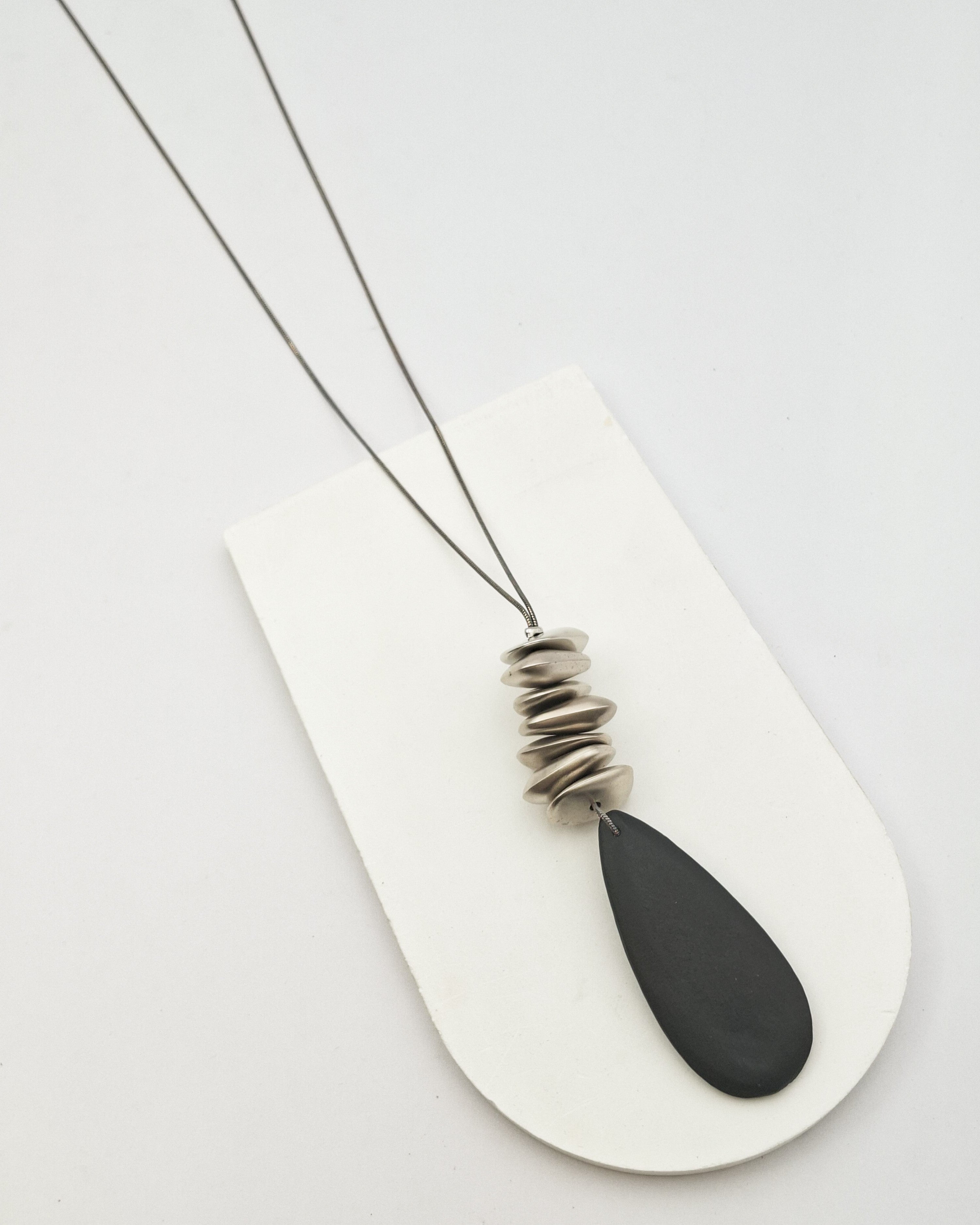 שרשרת ארוכה טיפת עץ