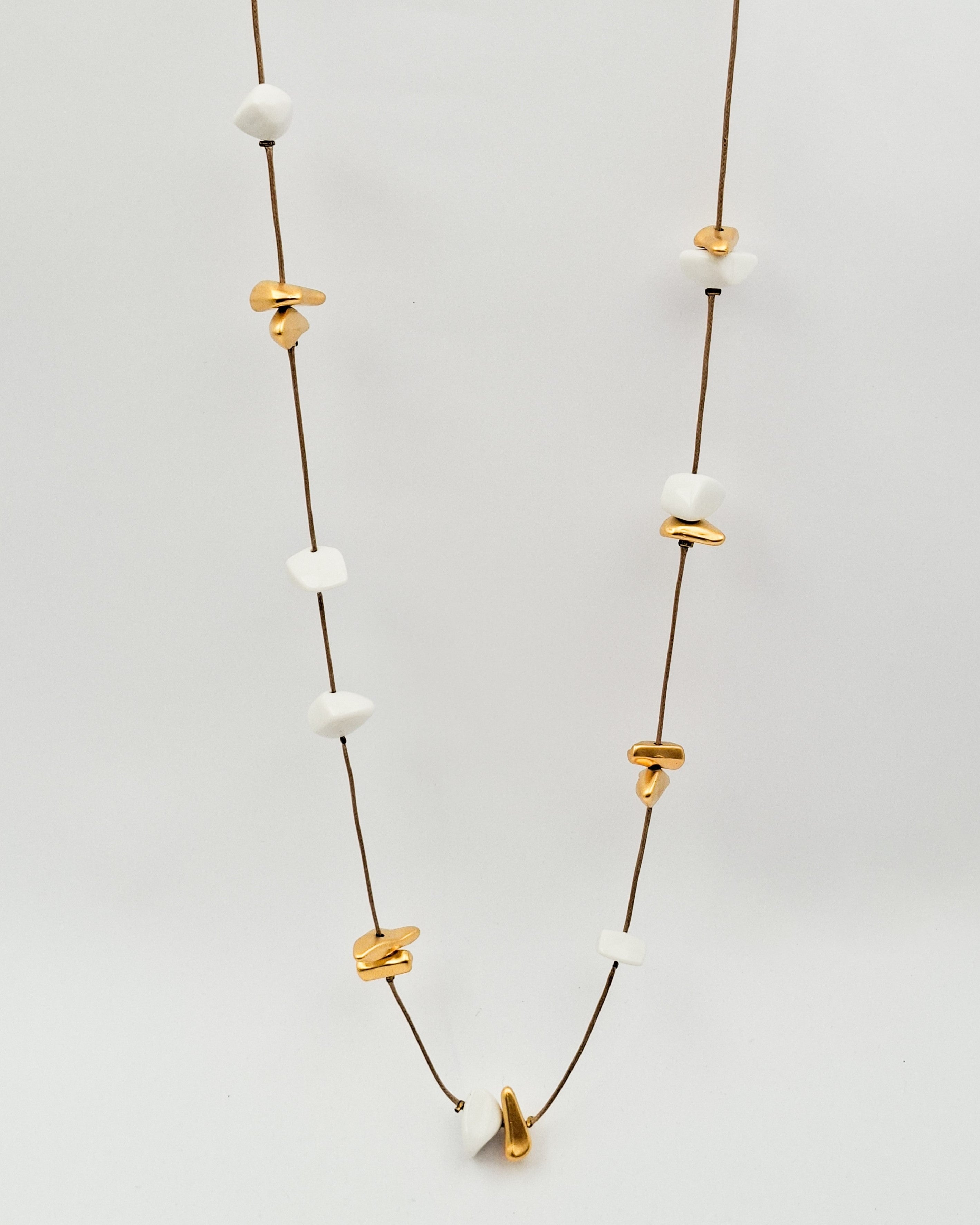 שרשרת איילה ארוכה