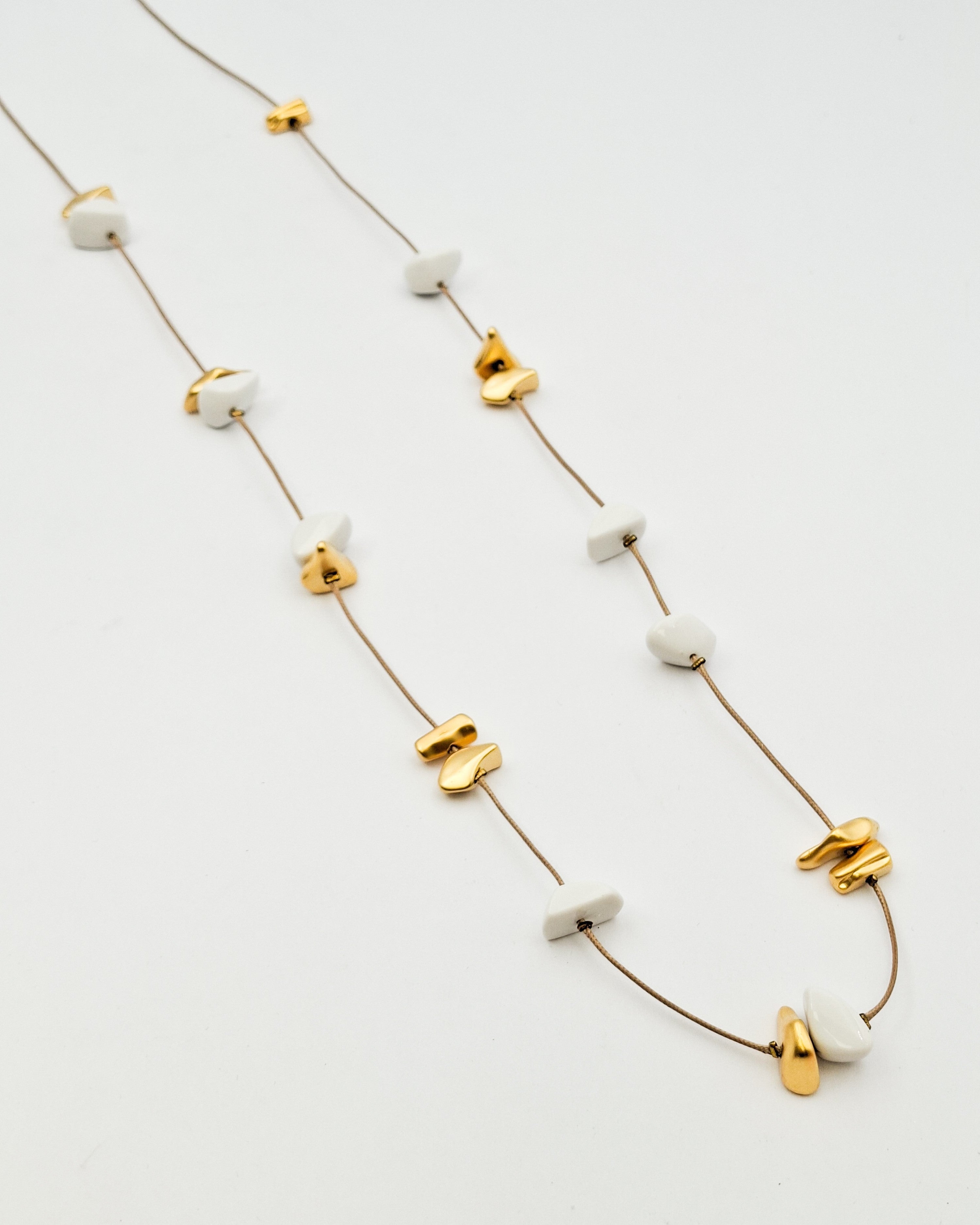 שרשרת איילה ארוכה