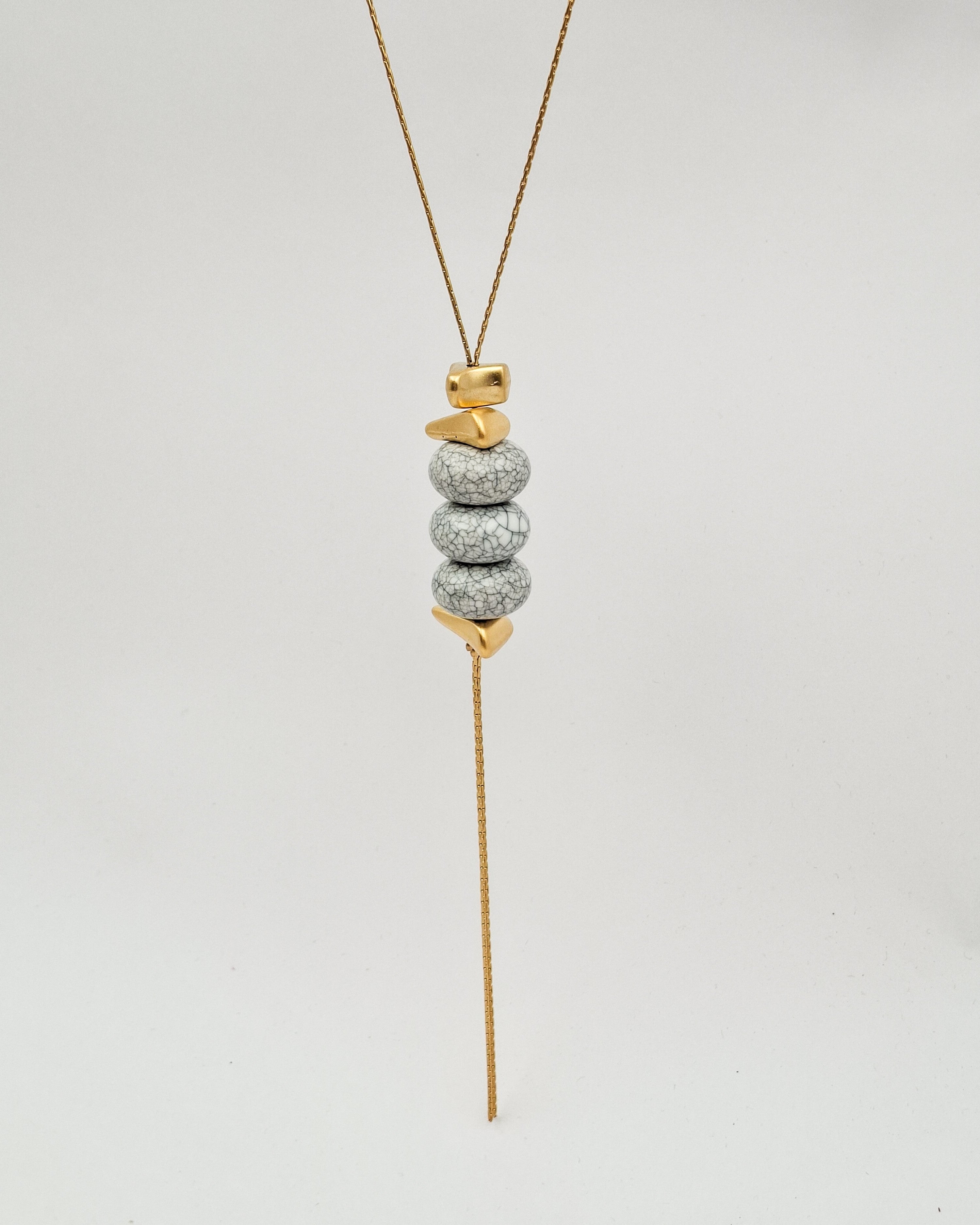 שרשרת עניבה שייש