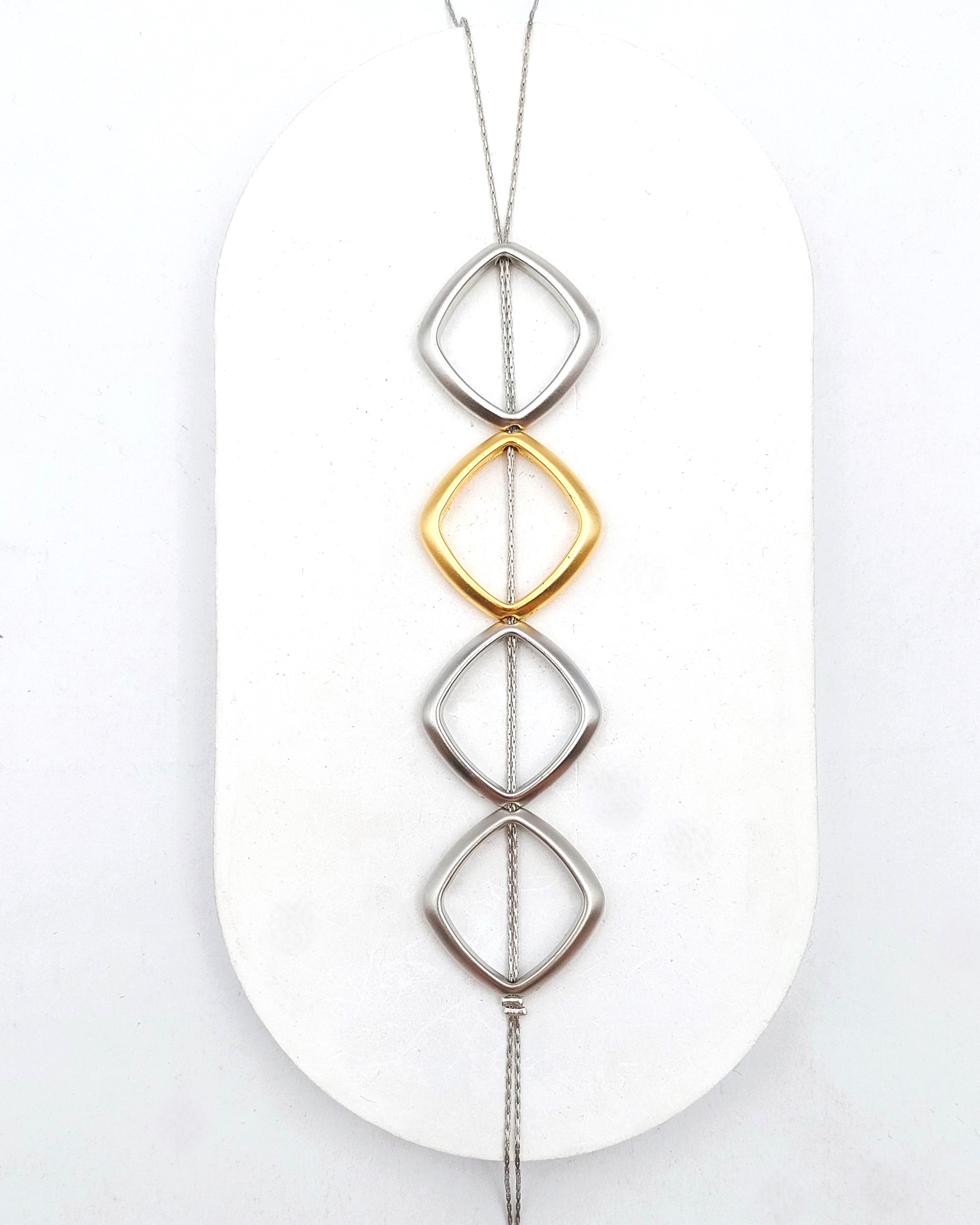 שרשרת עניבה מעוינים כסף וזהב