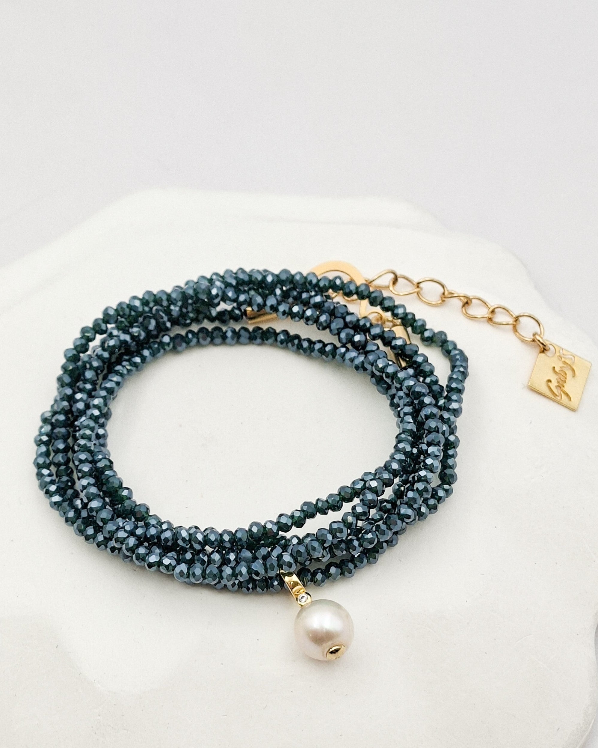 שרשרת קריסטלים ארוכה ופנינה