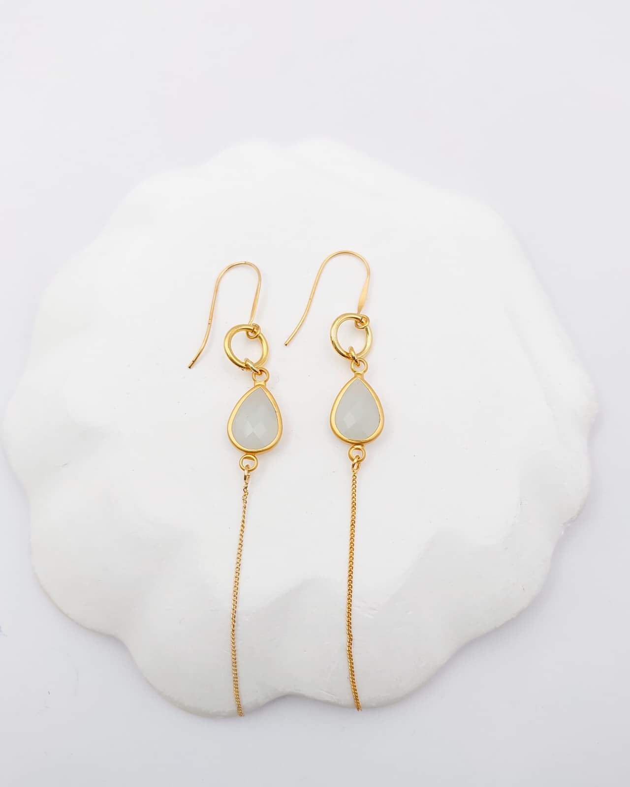 עגילי טיפת קריסטל שוונץ