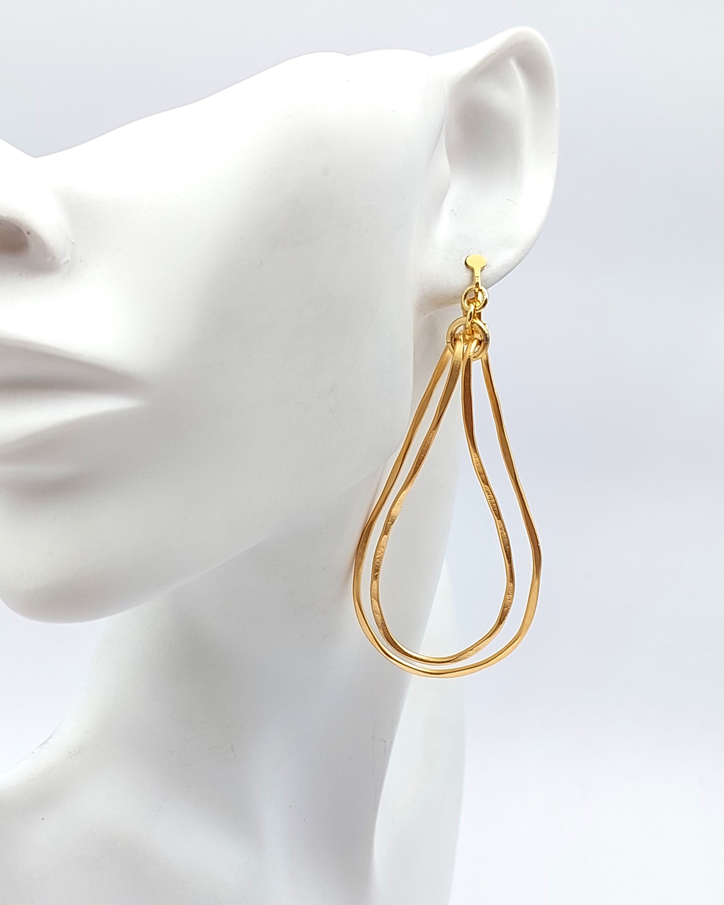 עגילי מונה עבודת יד קליפס