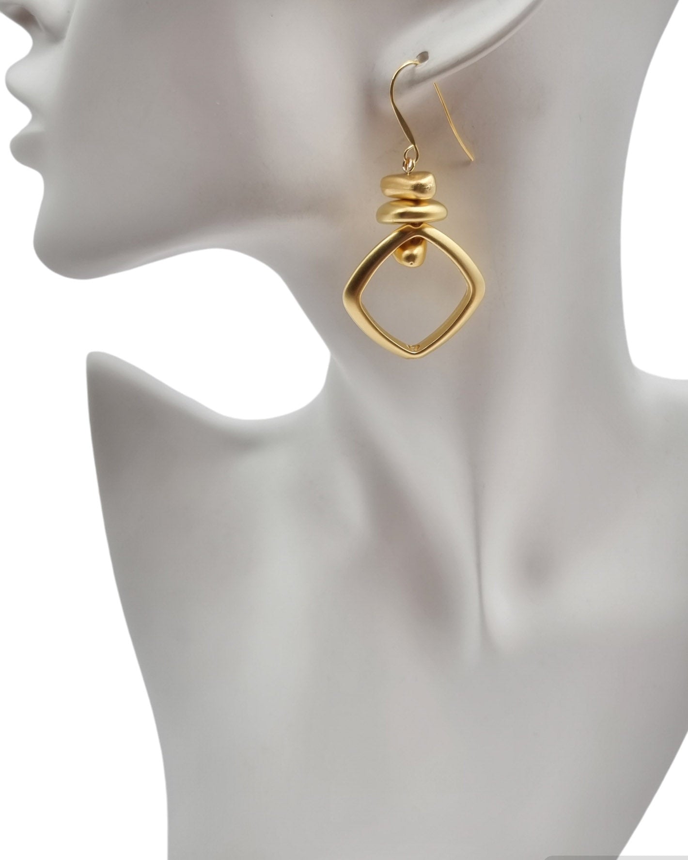 עגילי מעוין פלחים