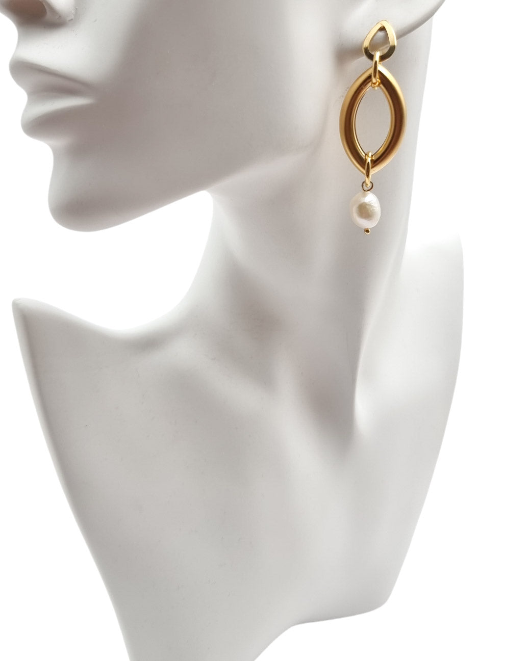 עגילי טיפות פנינים זהב