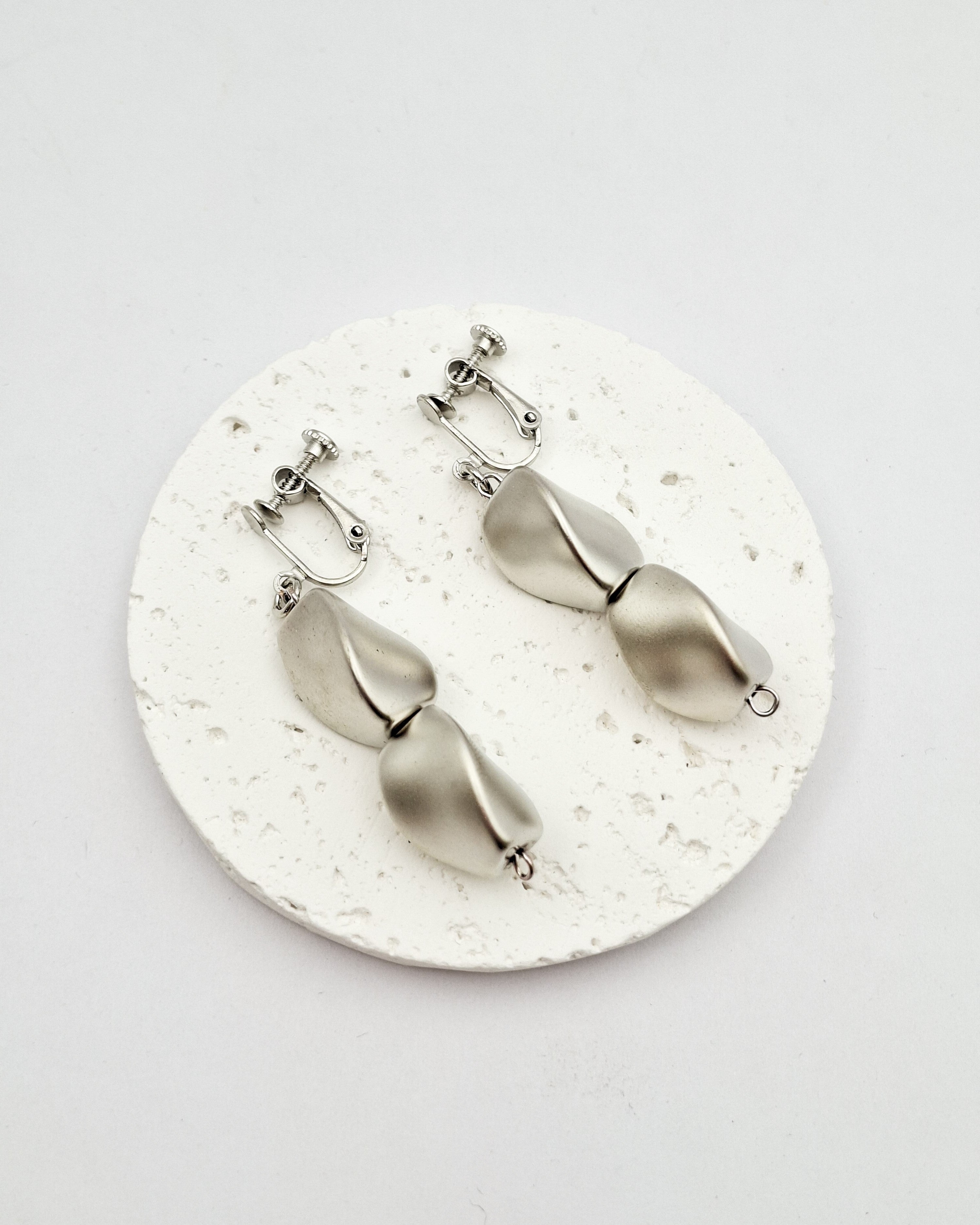 עגילי קליפס גל