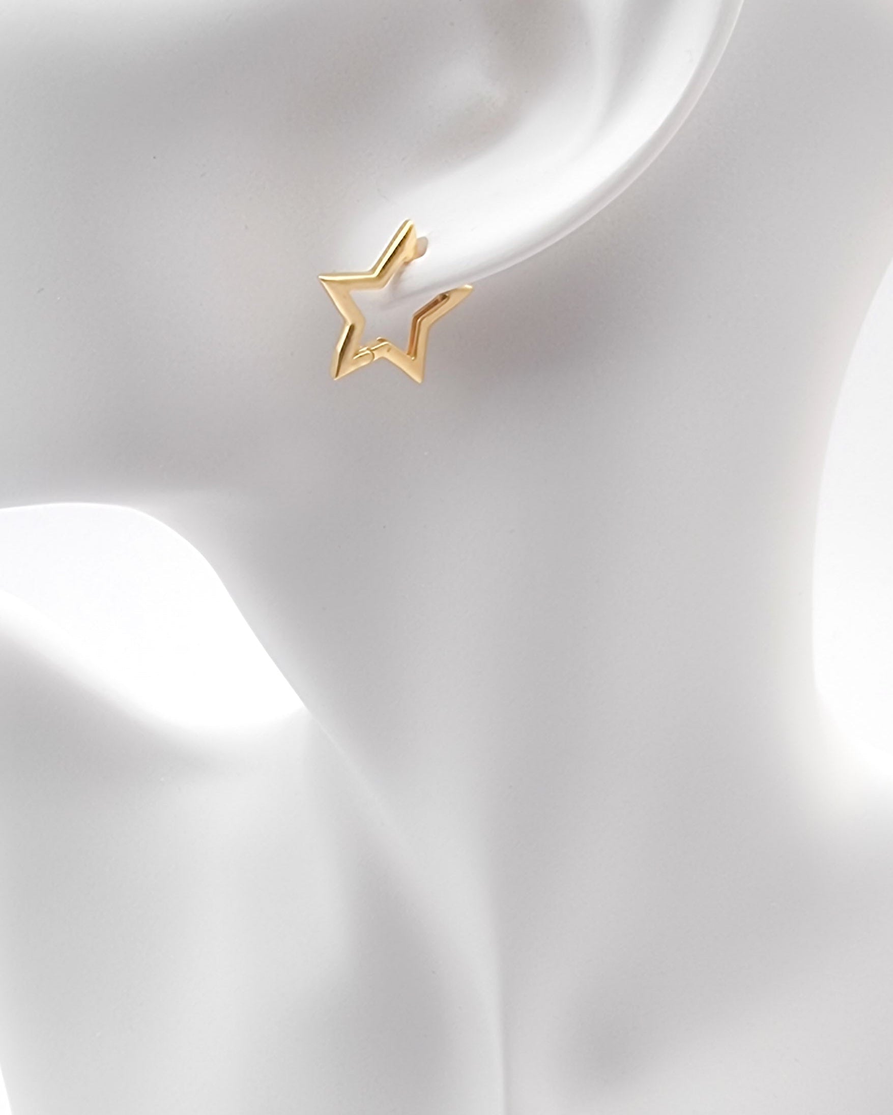 עגילי חישוק כוכבים