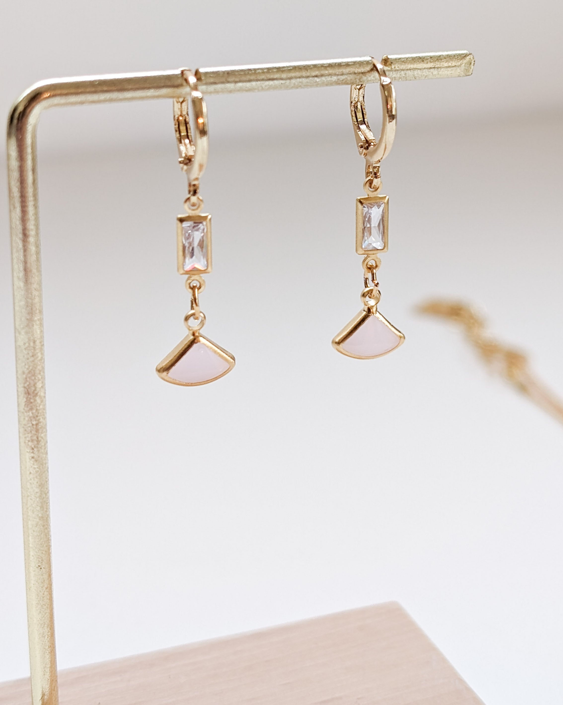 עגילי חישוק מניפה זירקון