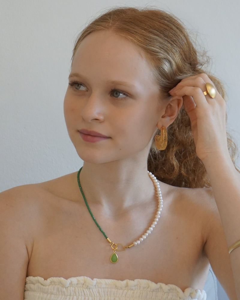 עגילי חישוק קרושה צמודים