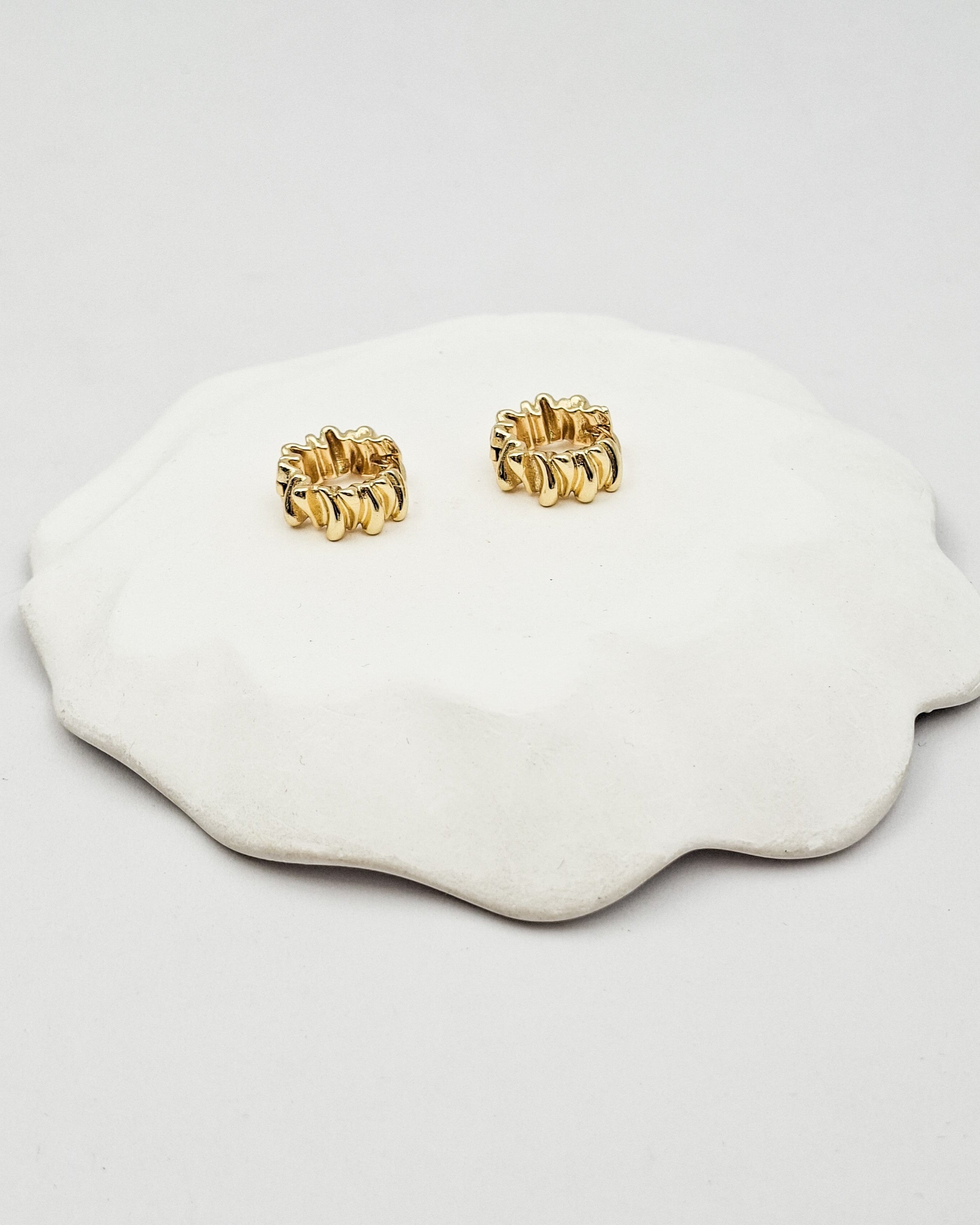 עגילי חישוק רומא