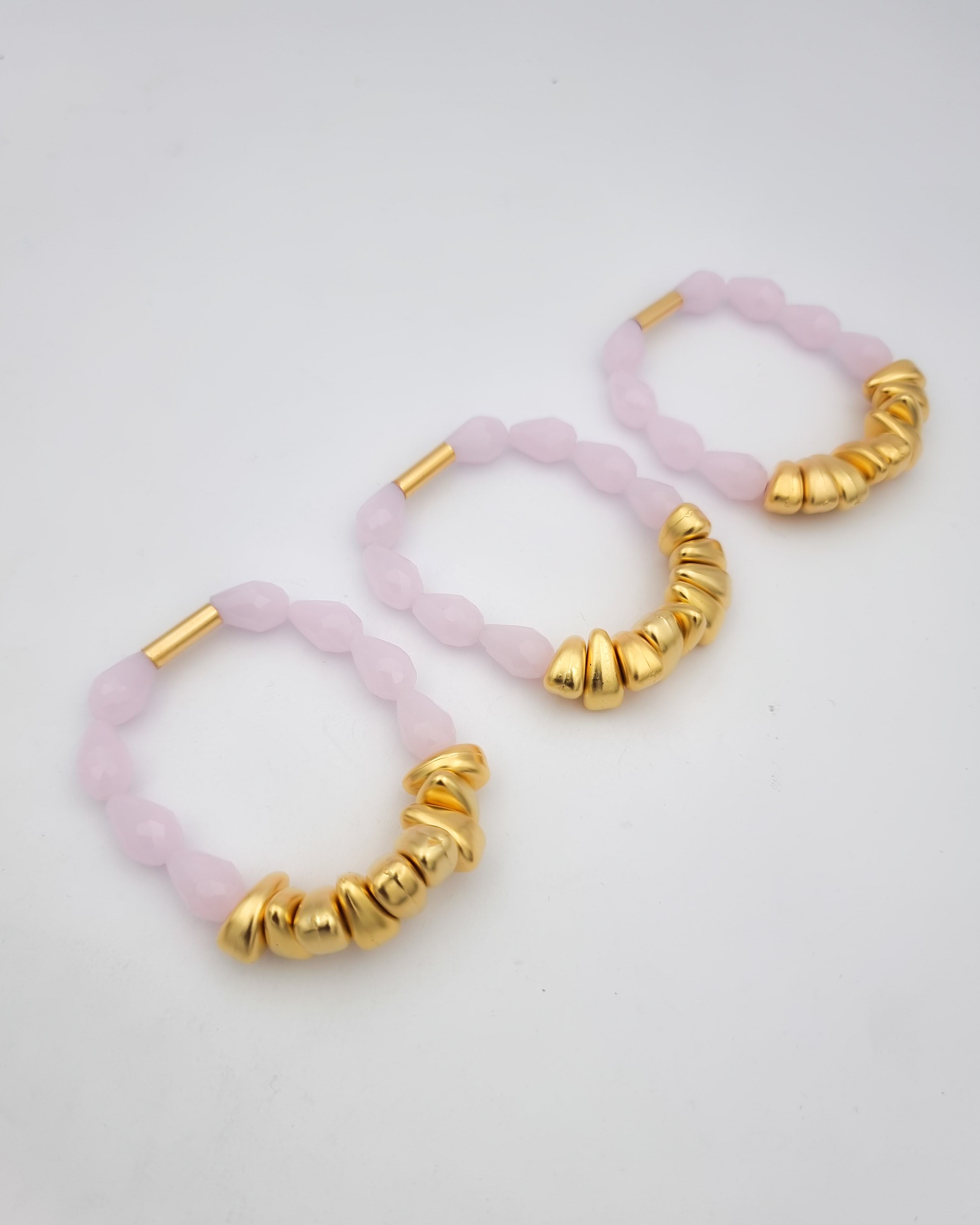 צמיד פלחים קריסטלים נמתח