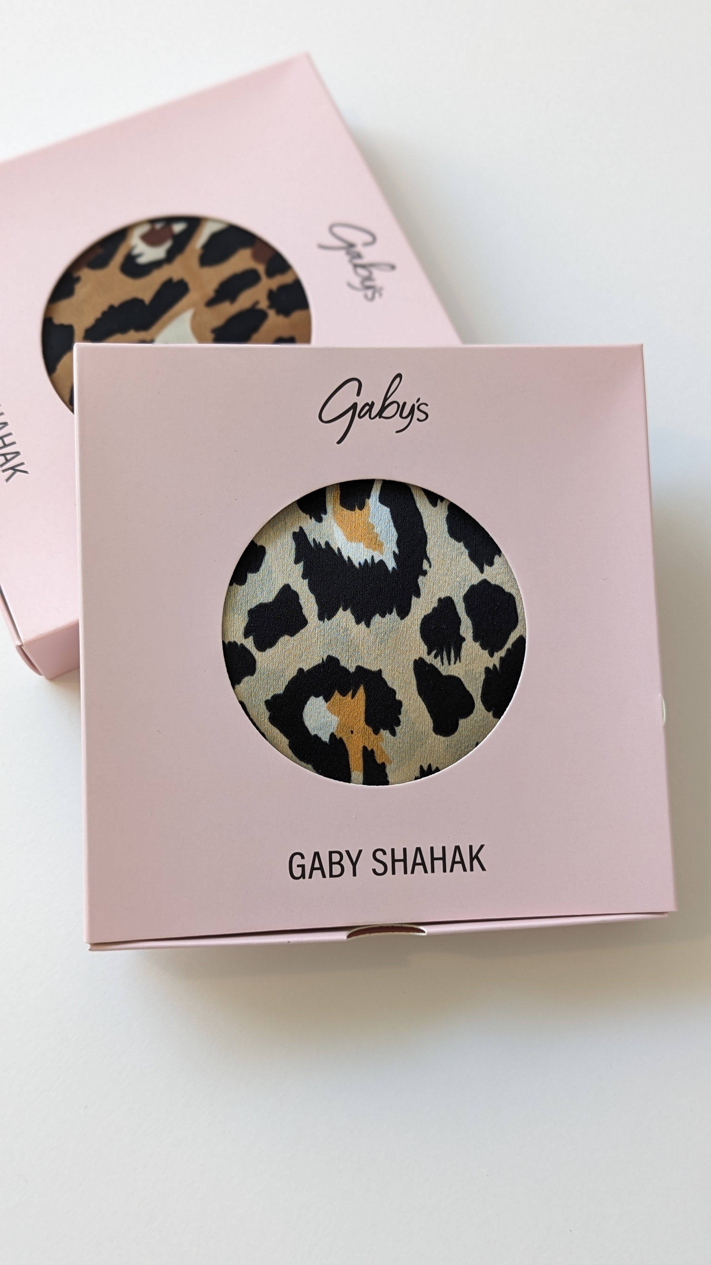 מטפחת ליאון בהירה