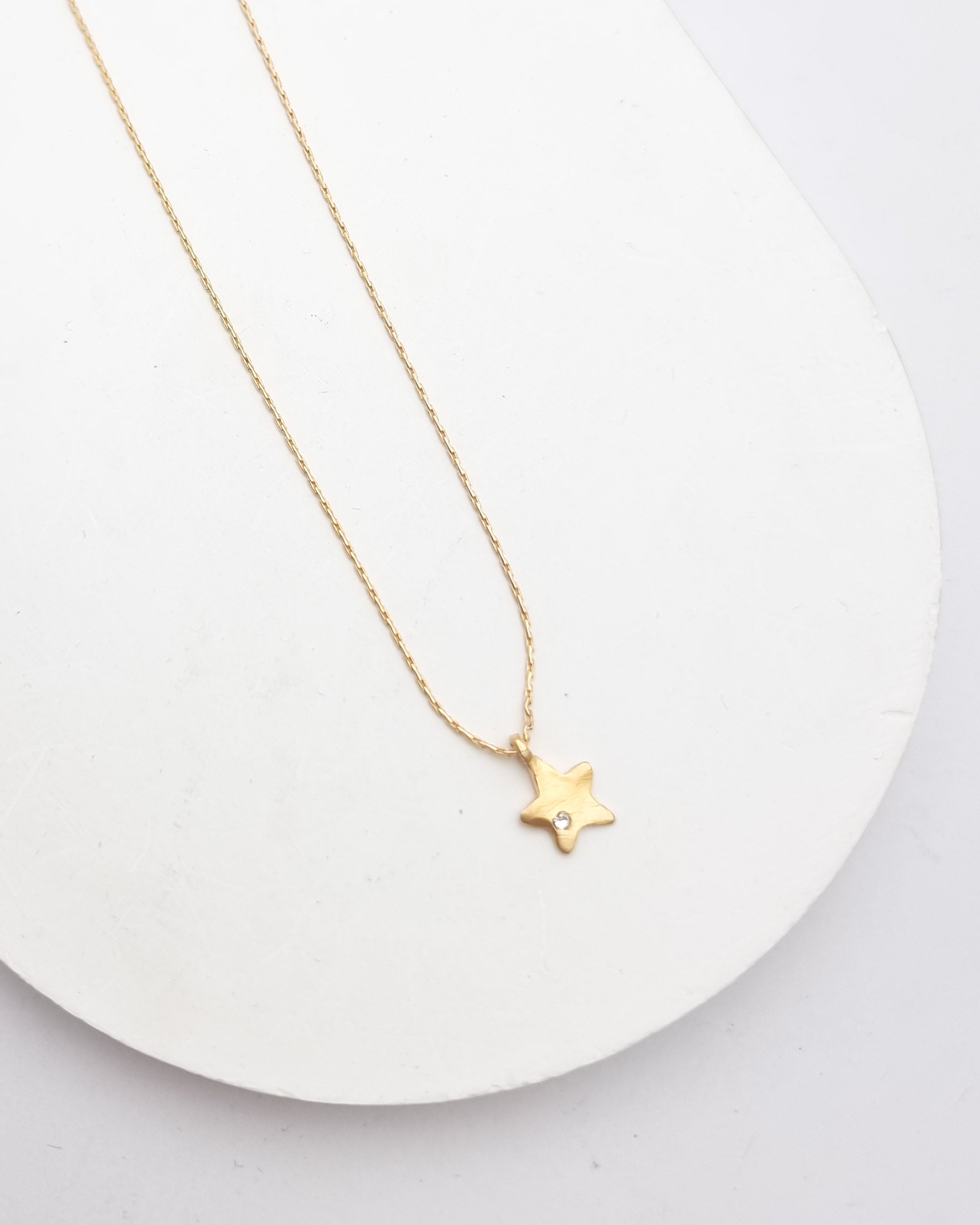 שרשרת כוכב מיני משובץ זירקון