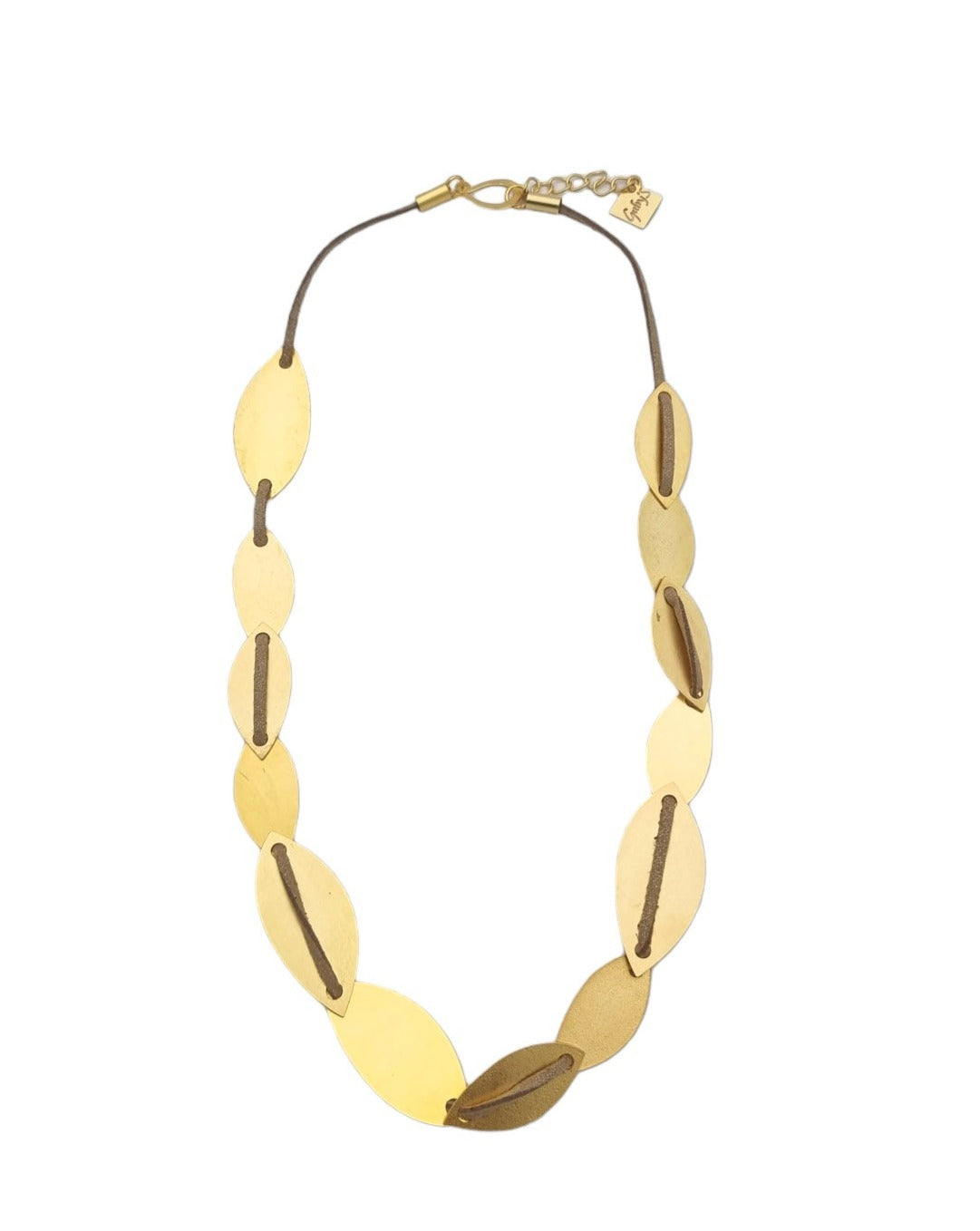 שרשרת עלים איוונה