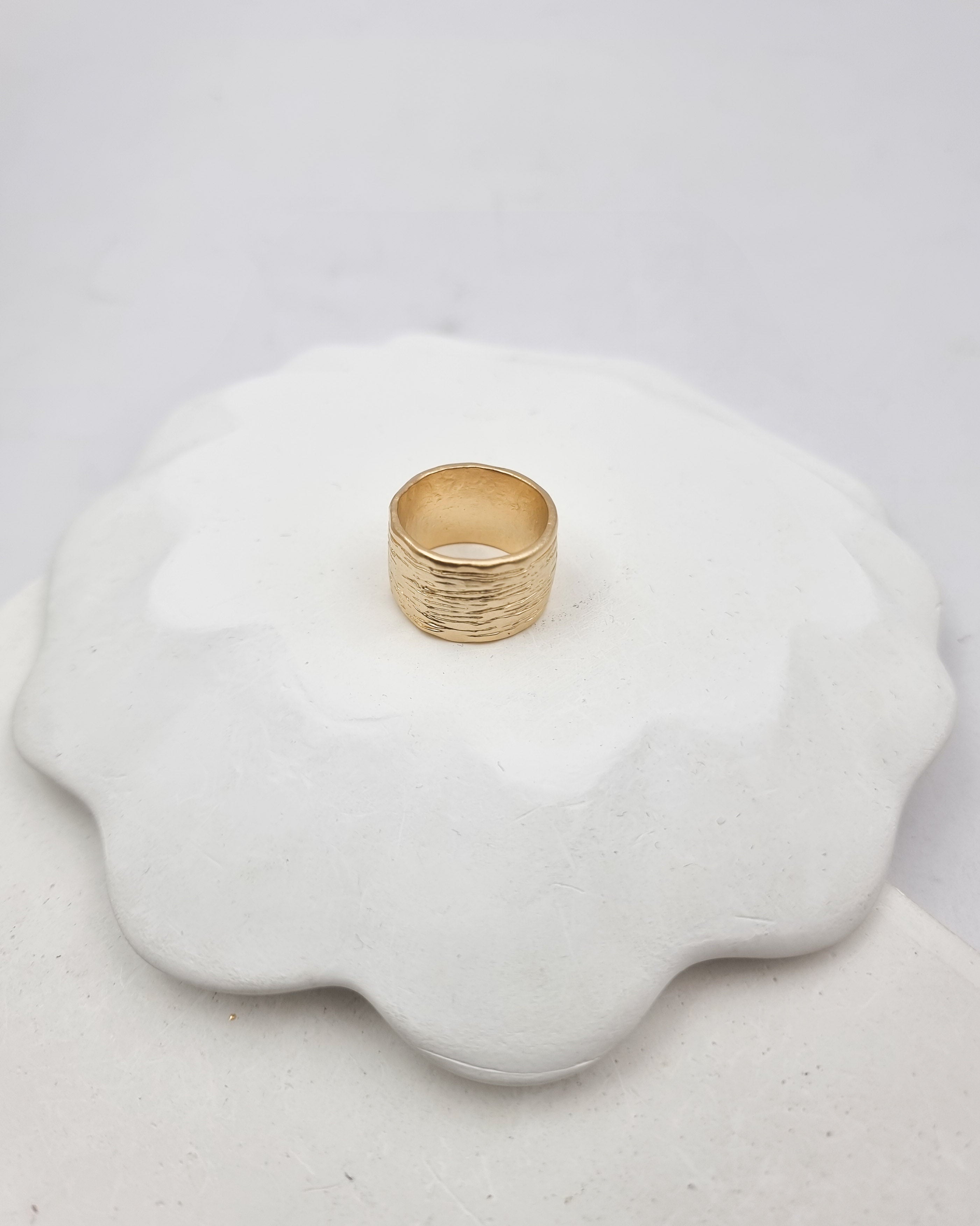 טבעת מרוקעת עבודת יד עדן