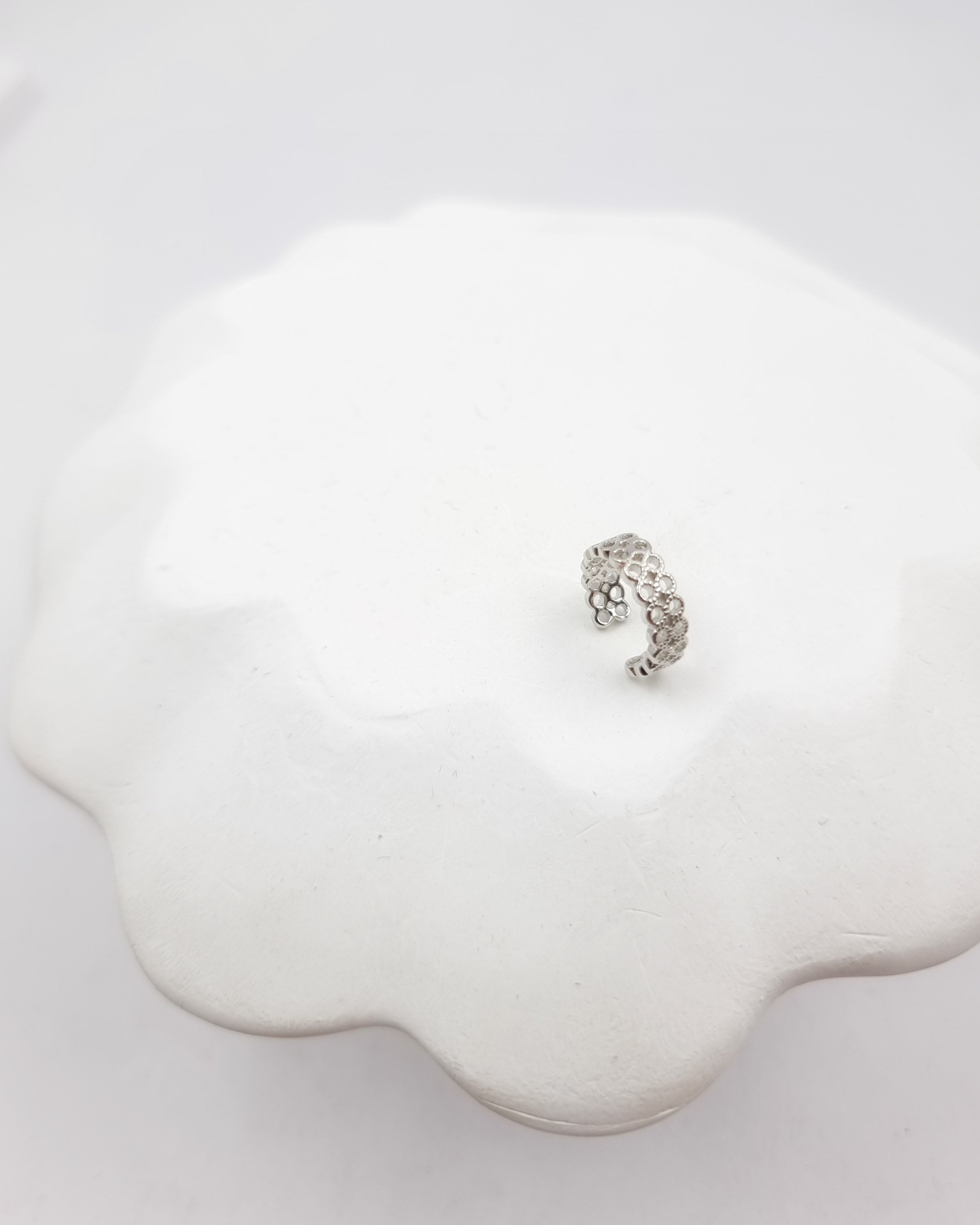 עגיל הליקס תחרה