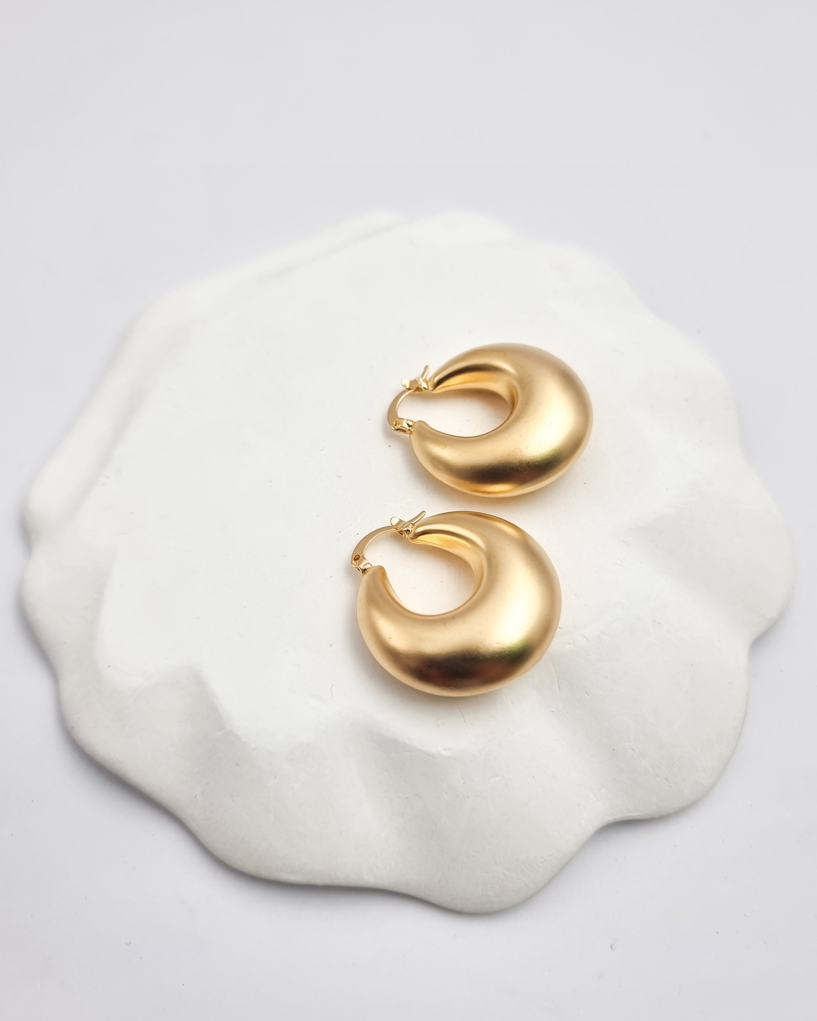 עגילי חישוק מיריל