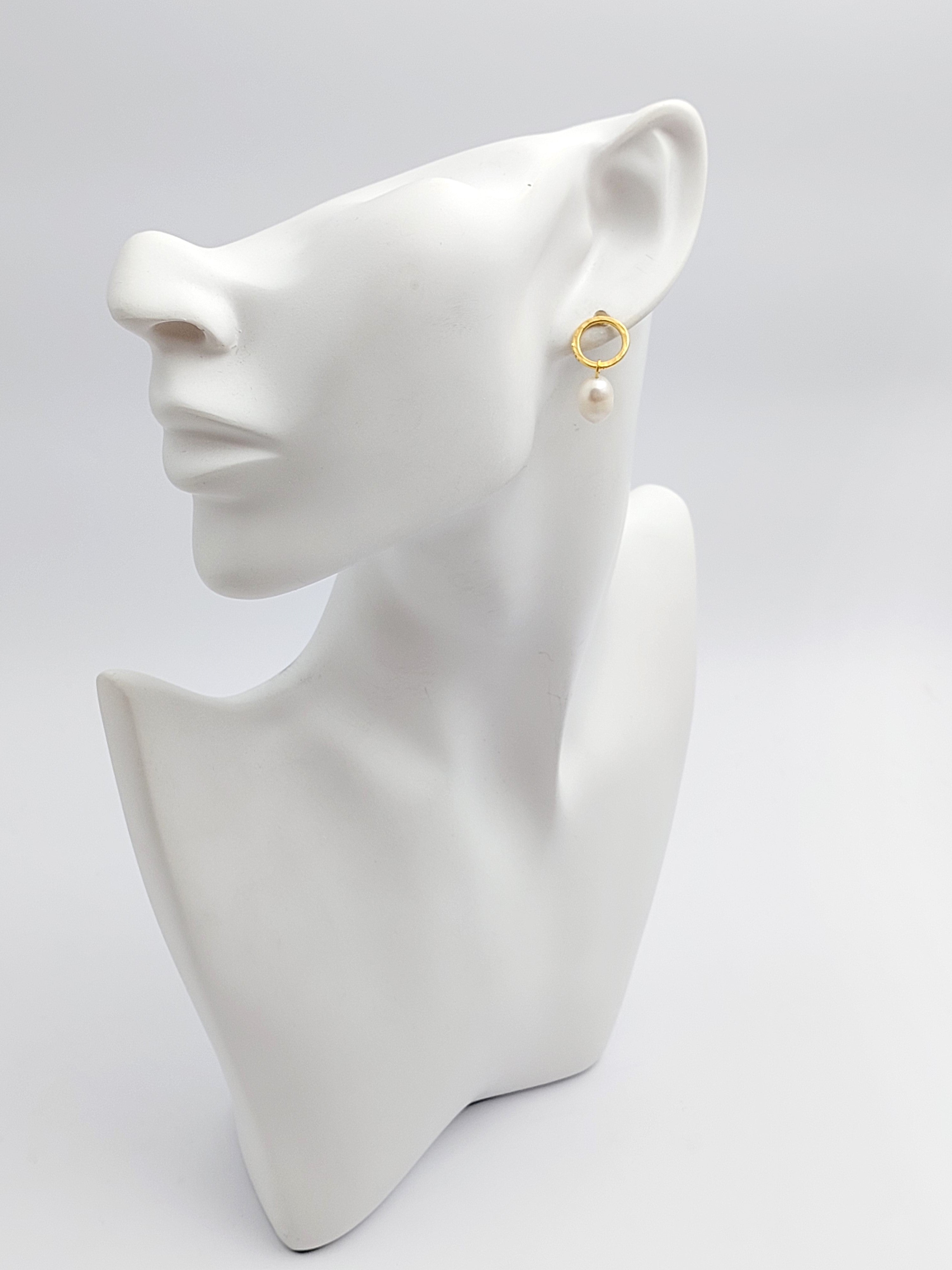 עגילי פנינה חלולים עבודת יד