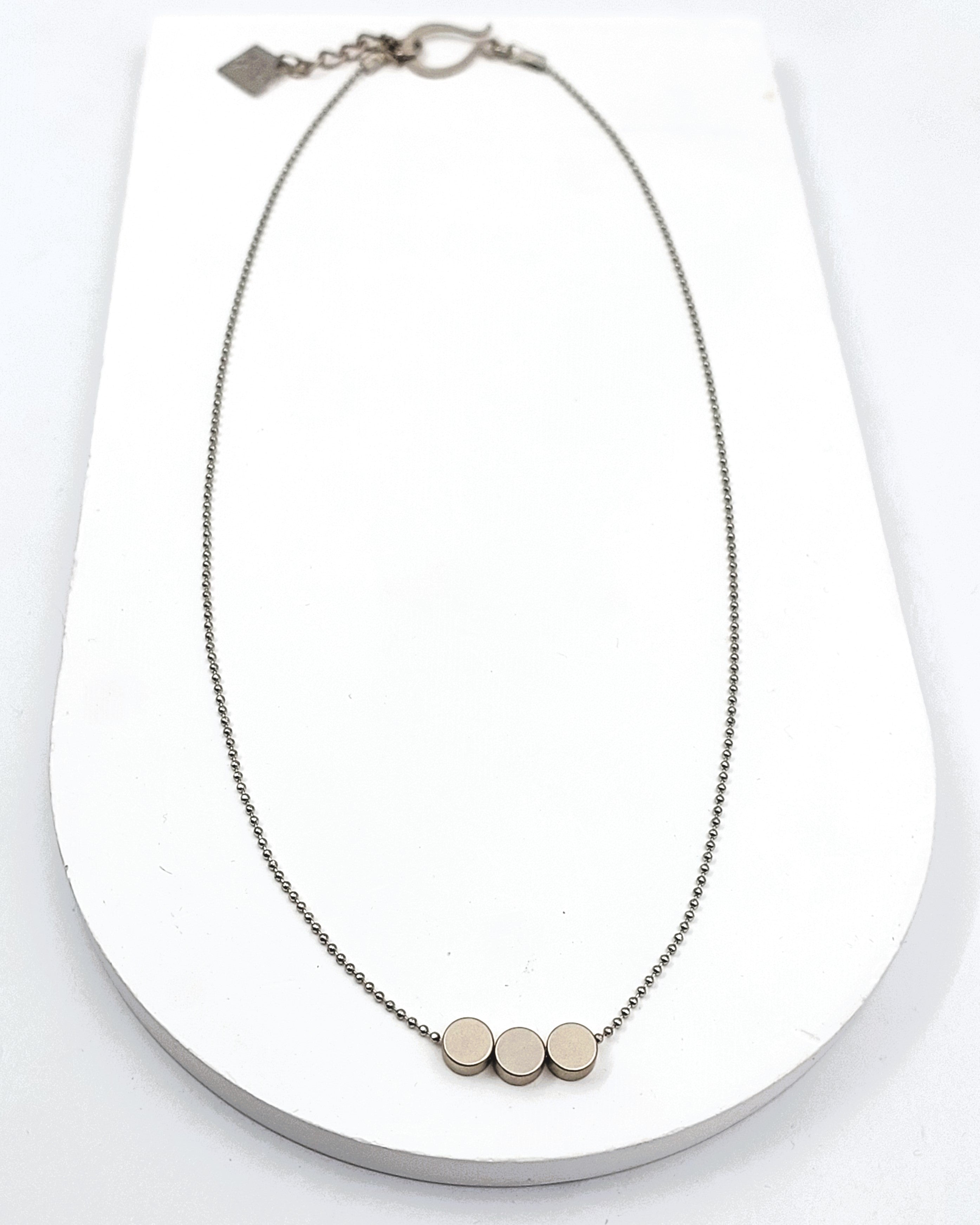 שרשרת שלושה עיגולים כסף