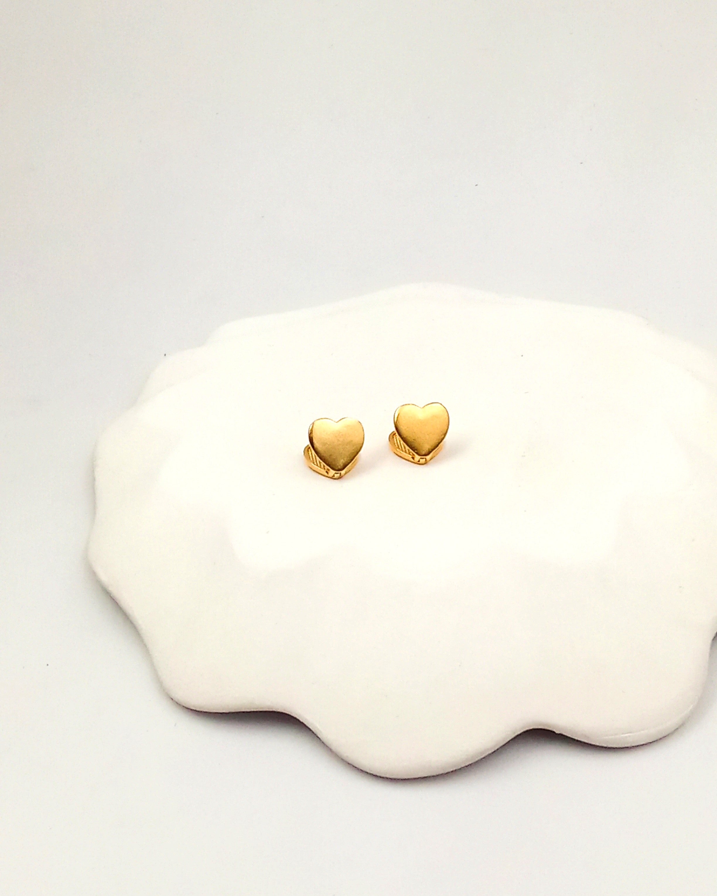 עגילי לבבות חובקים קליק