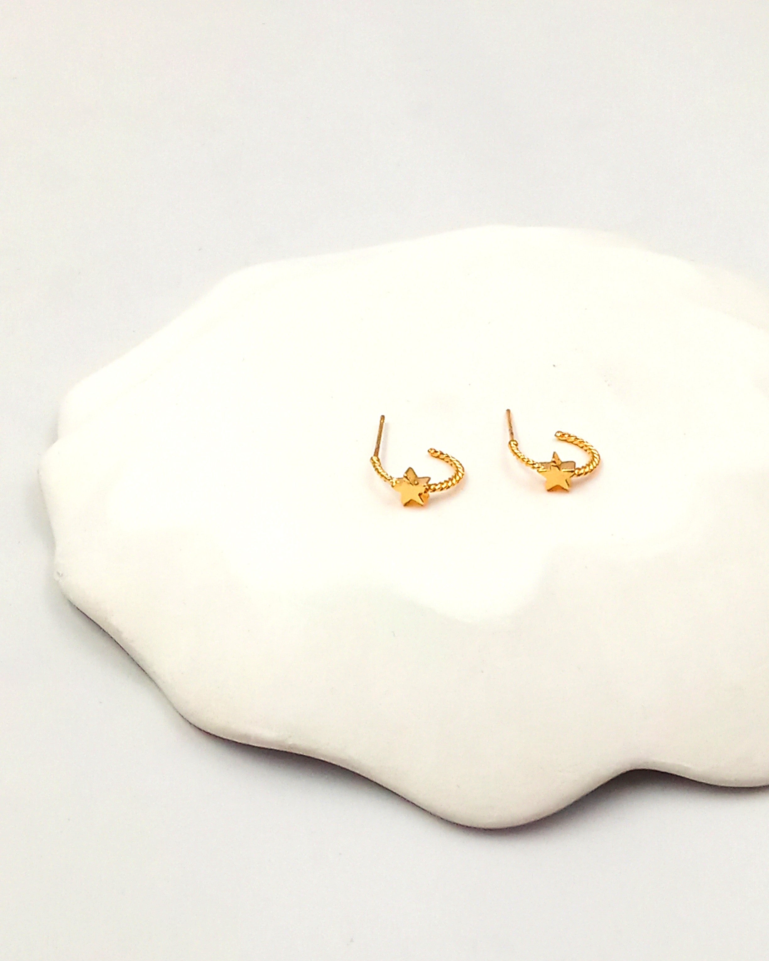 עגילי כוכב שביט