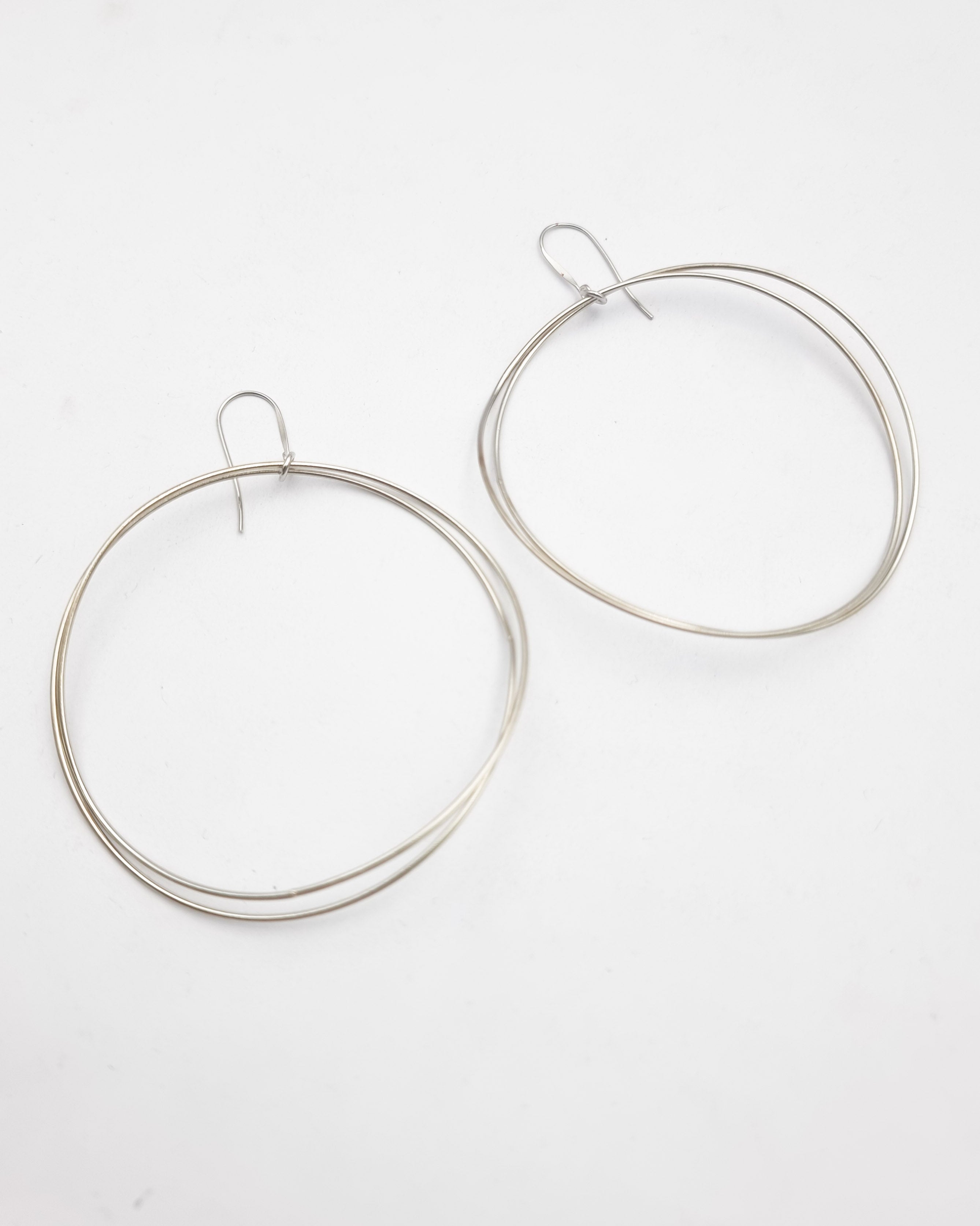 עגילי דאבל חישוק ענק