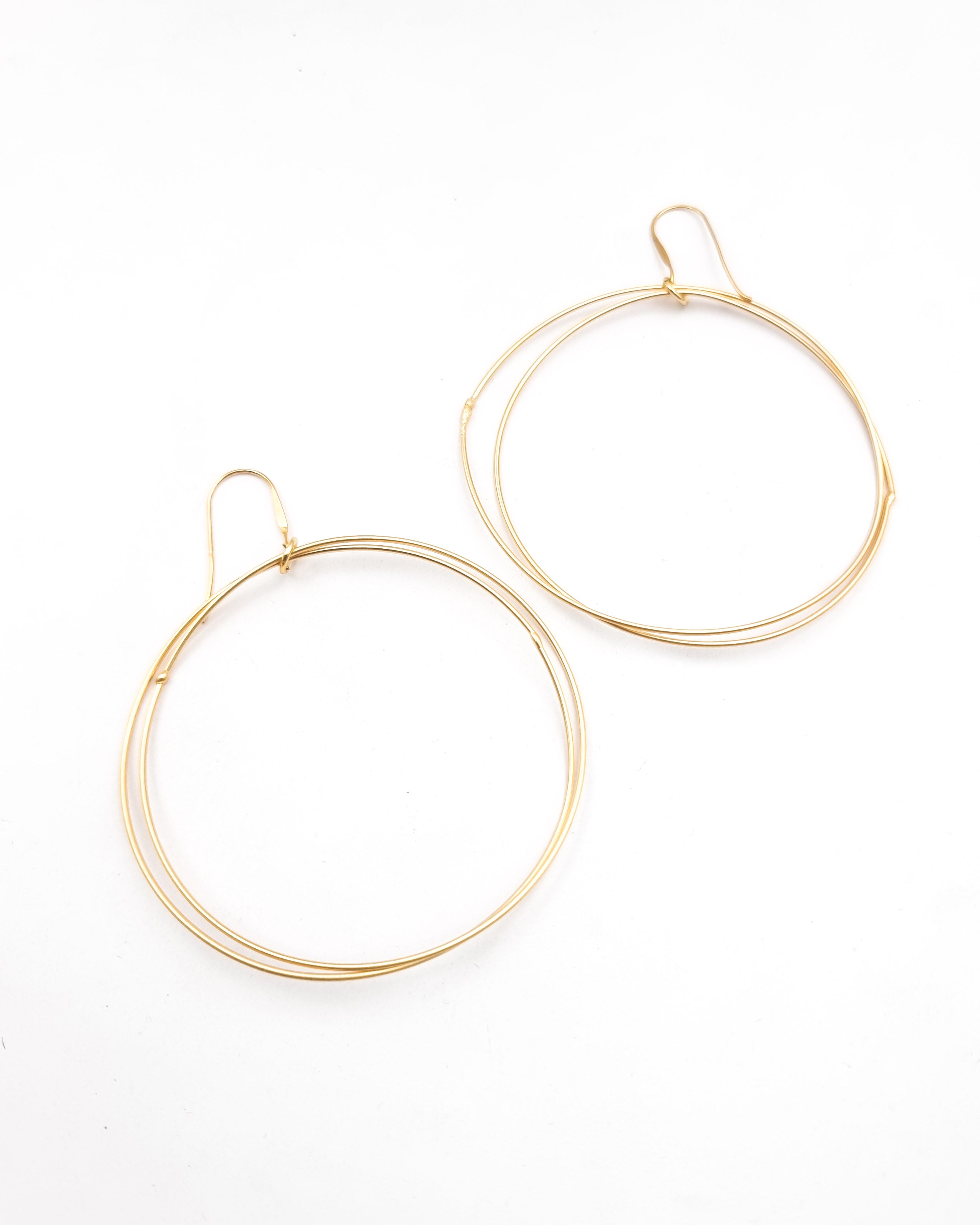 עגילי דאבל חישוק ענק