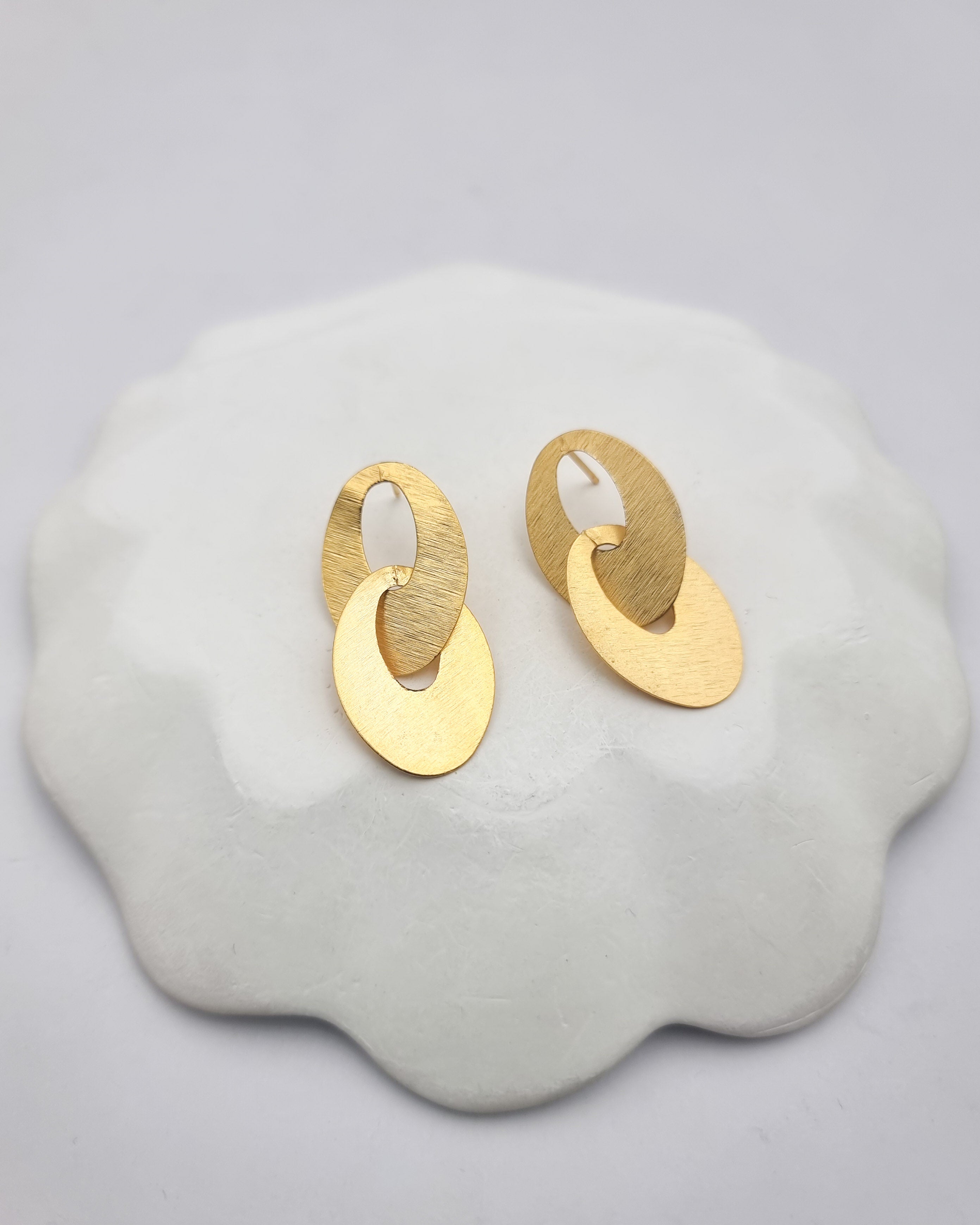 עגילי דאבל אובל