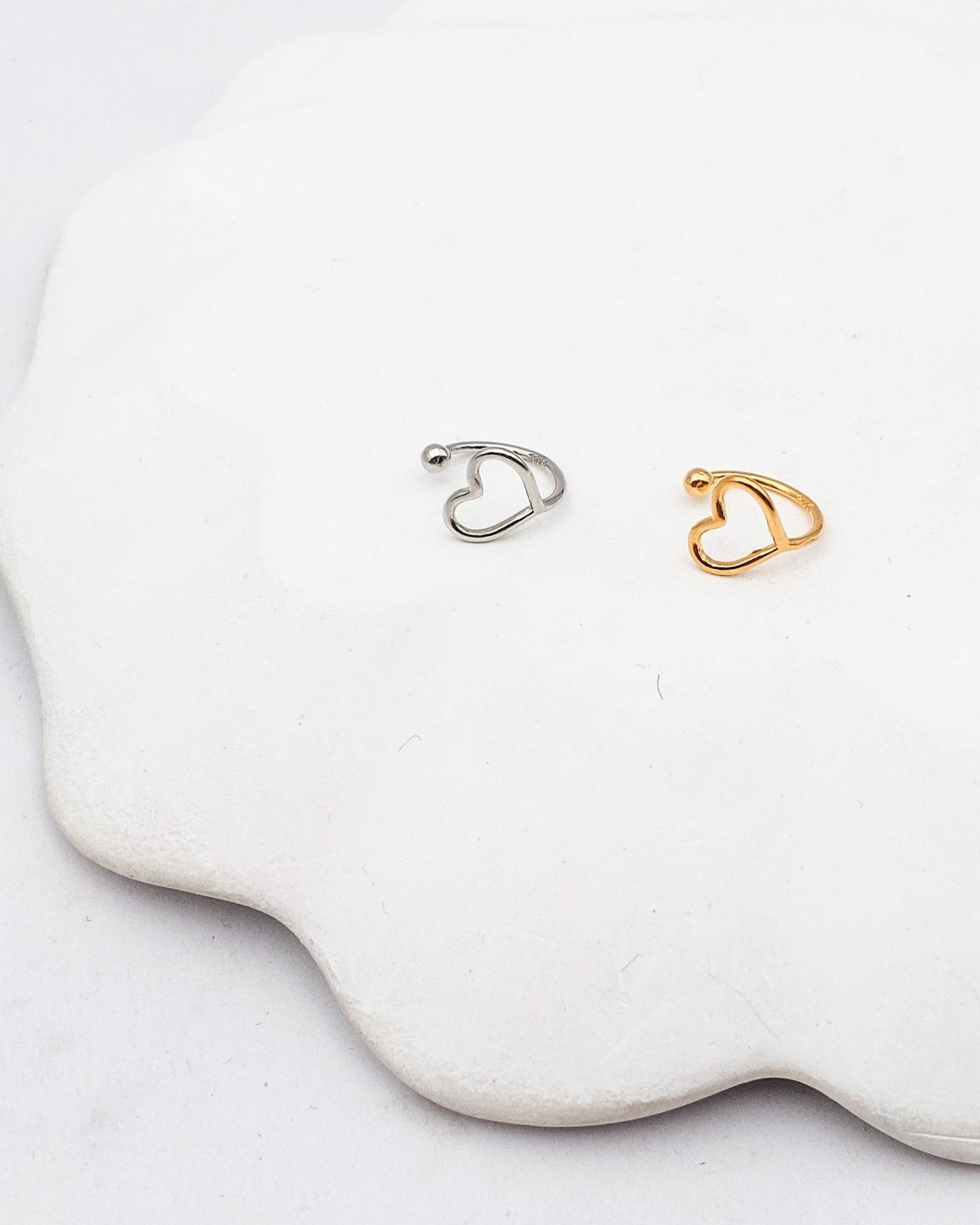 עגיל הליקס לב חלול