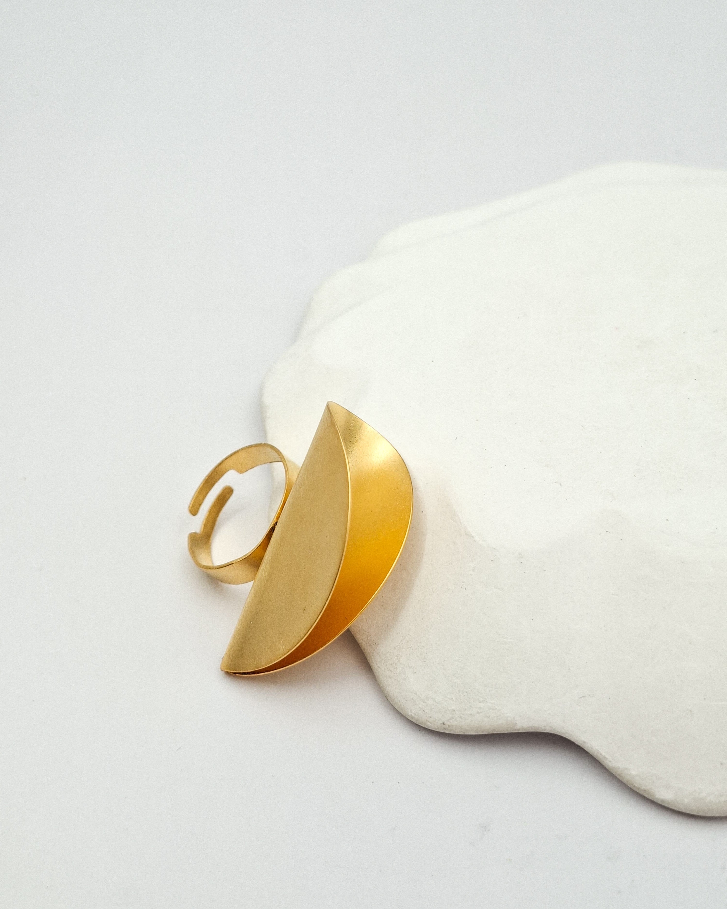 טבעת עיגול מקופל זהב