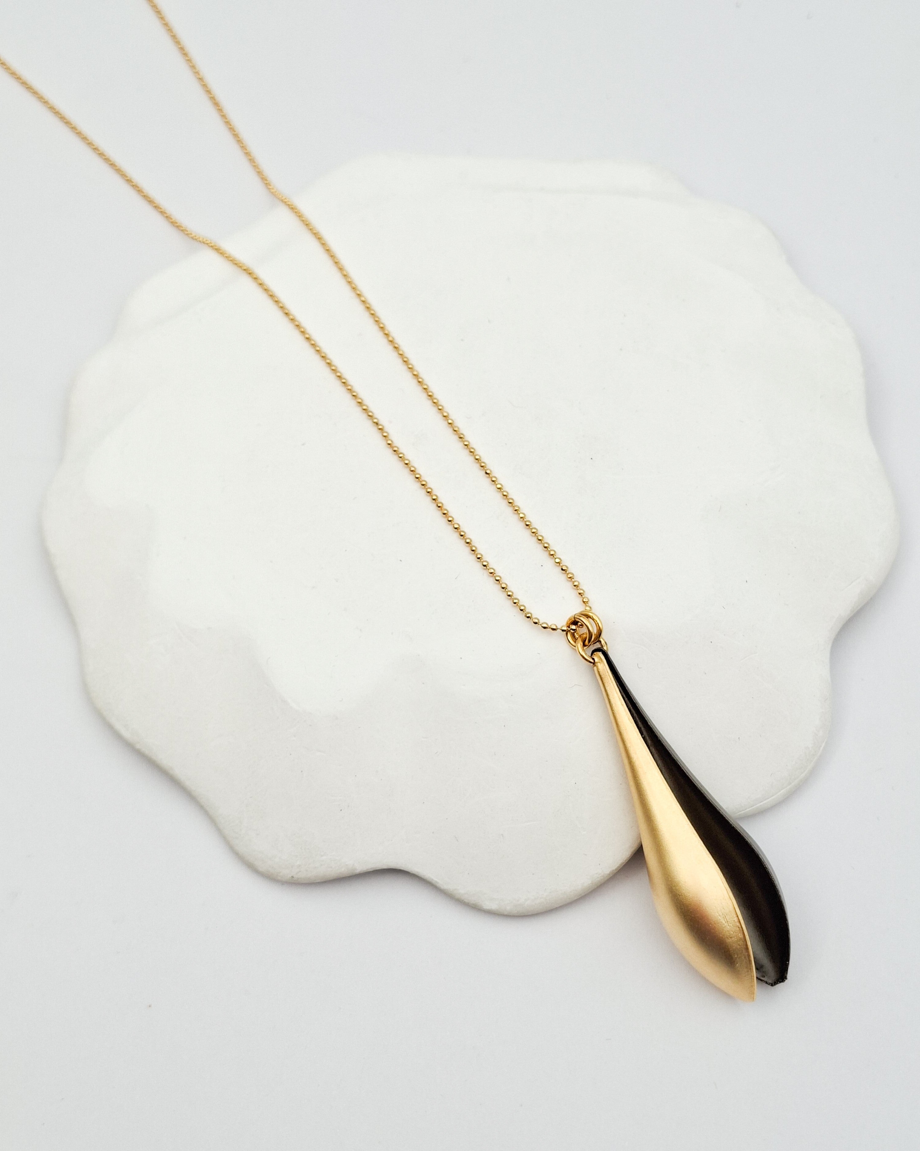 שרשרת טיפות ארוכה