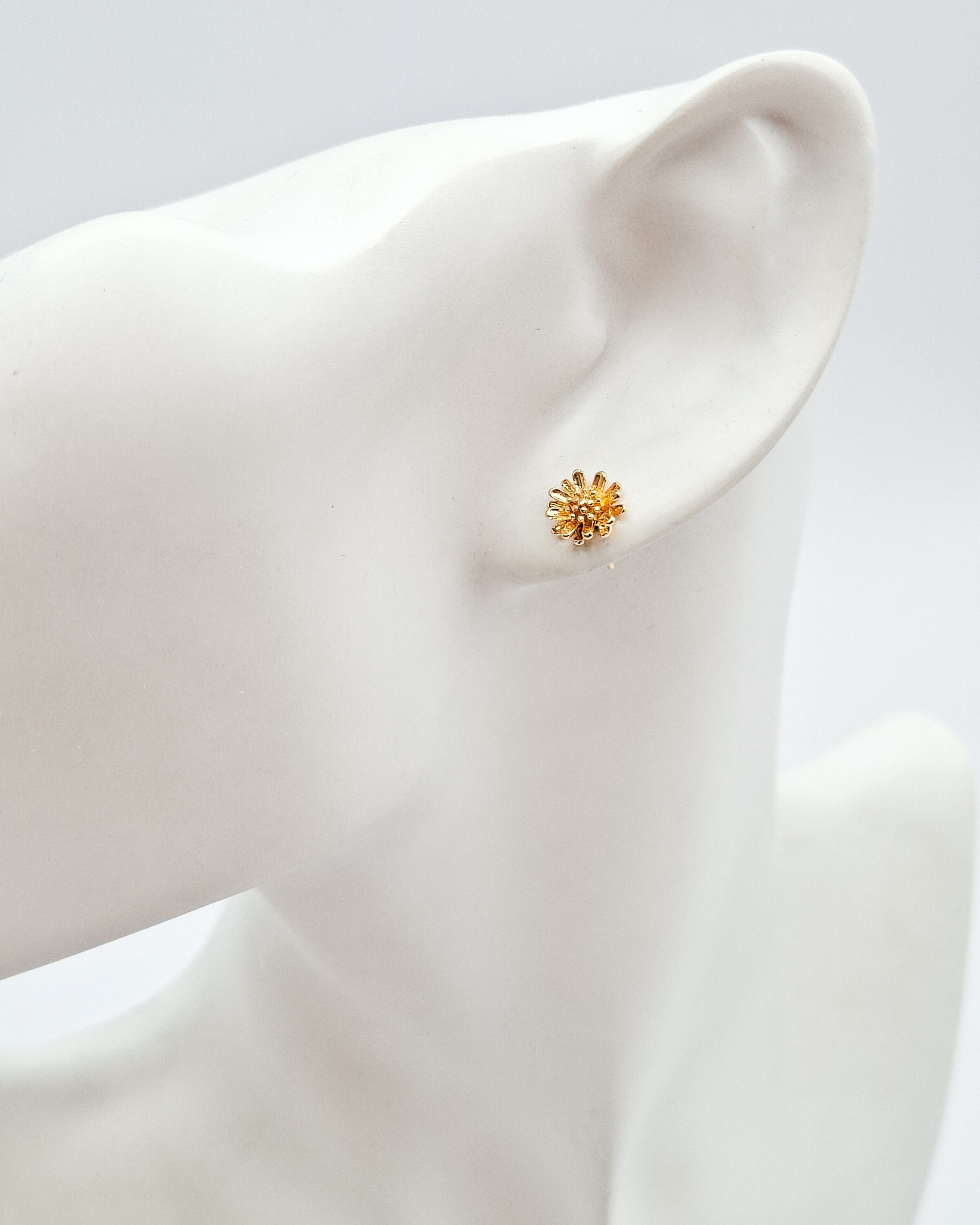 עגילי פרחי קיץ צמודים