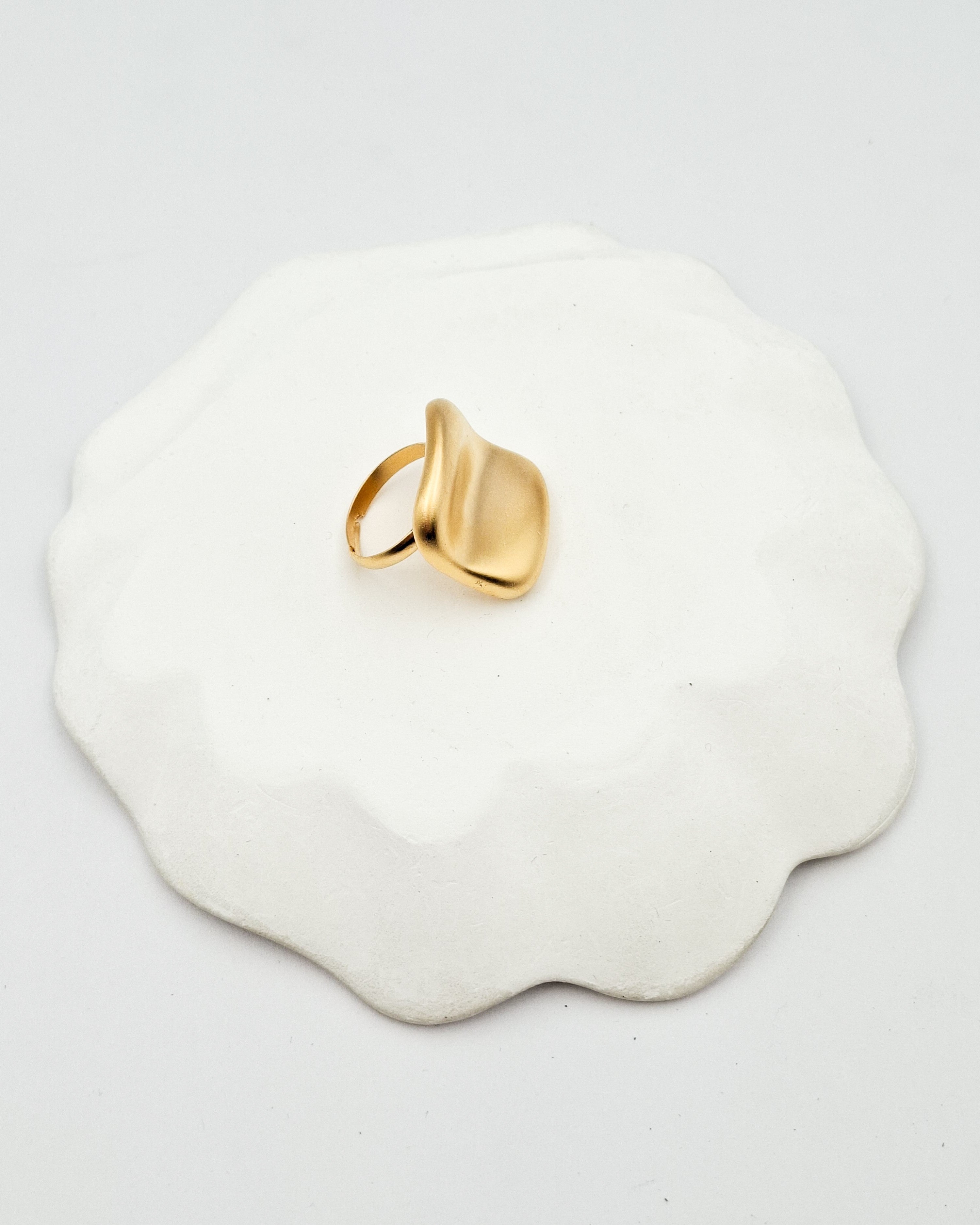 טבעת ריבוע מקומט