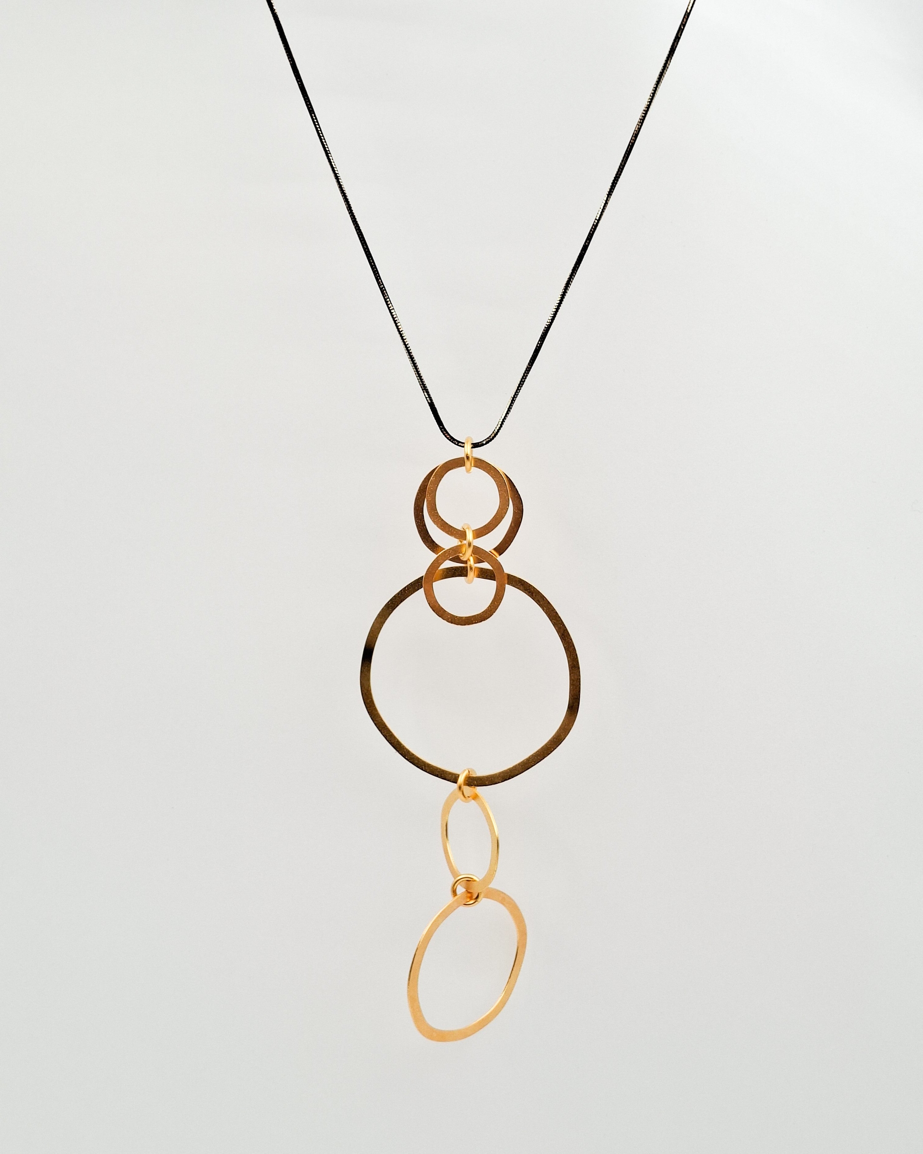 שרשרת ארוכה תמר