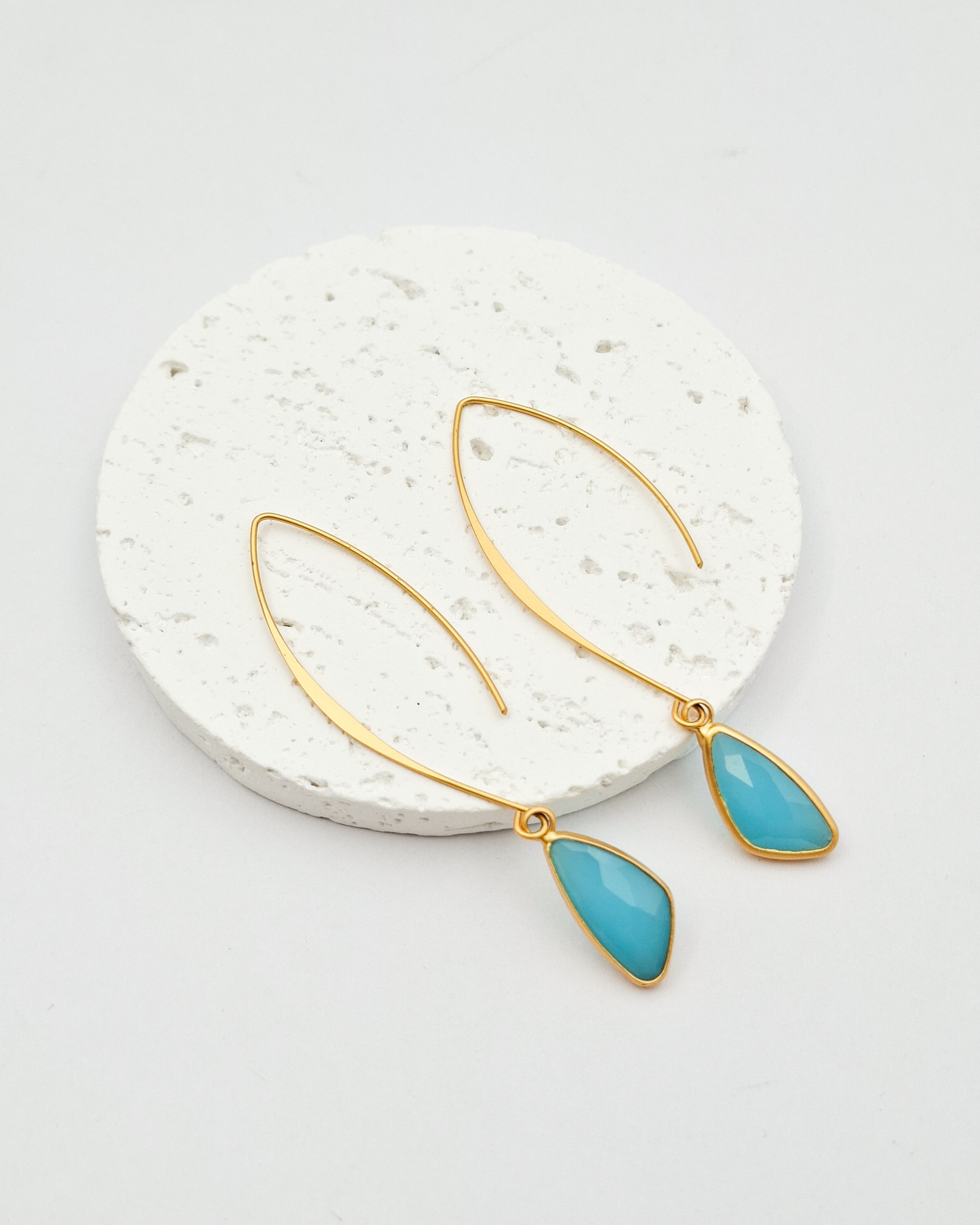 עגילי משולש בלו