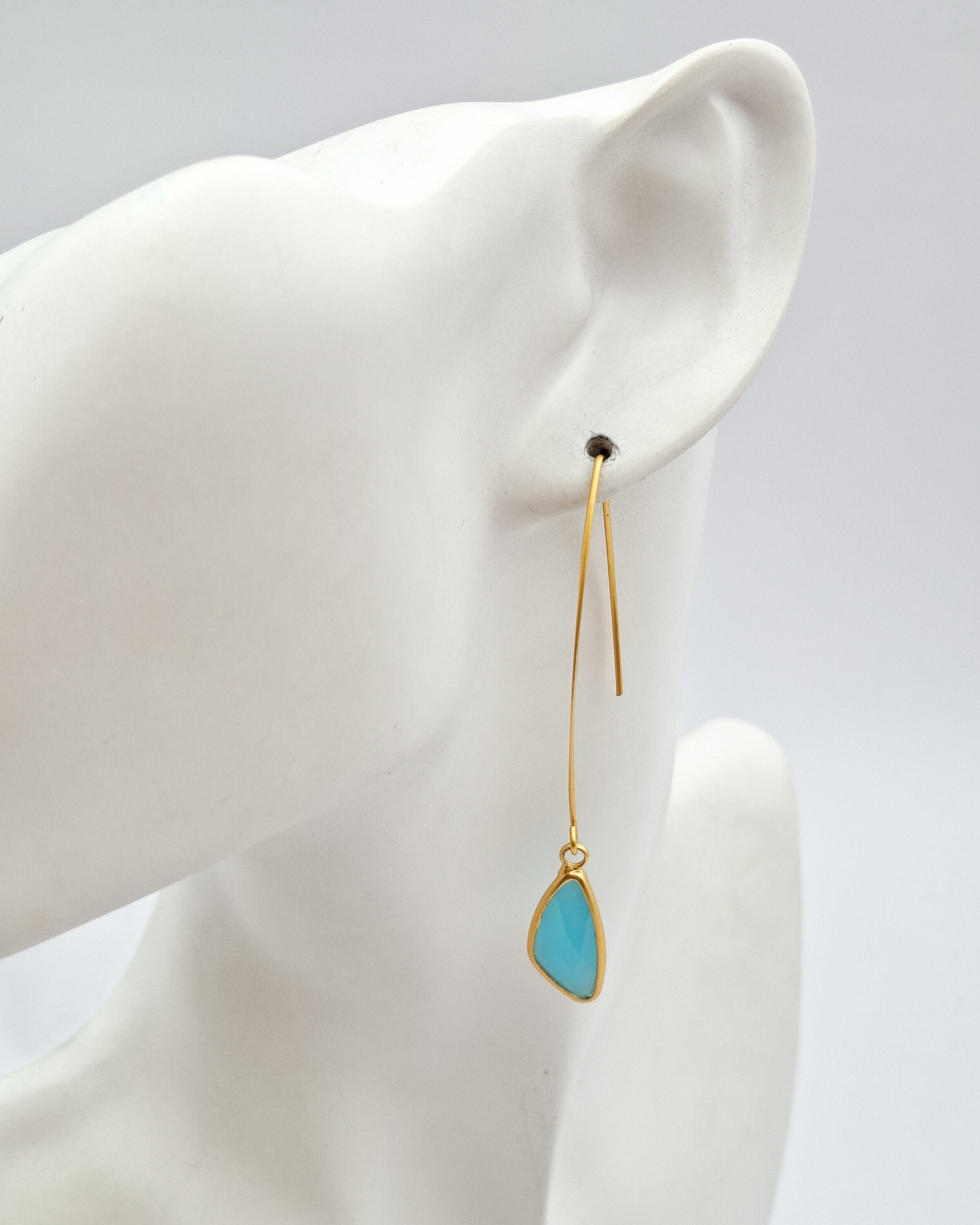 עגילי משולש בלו