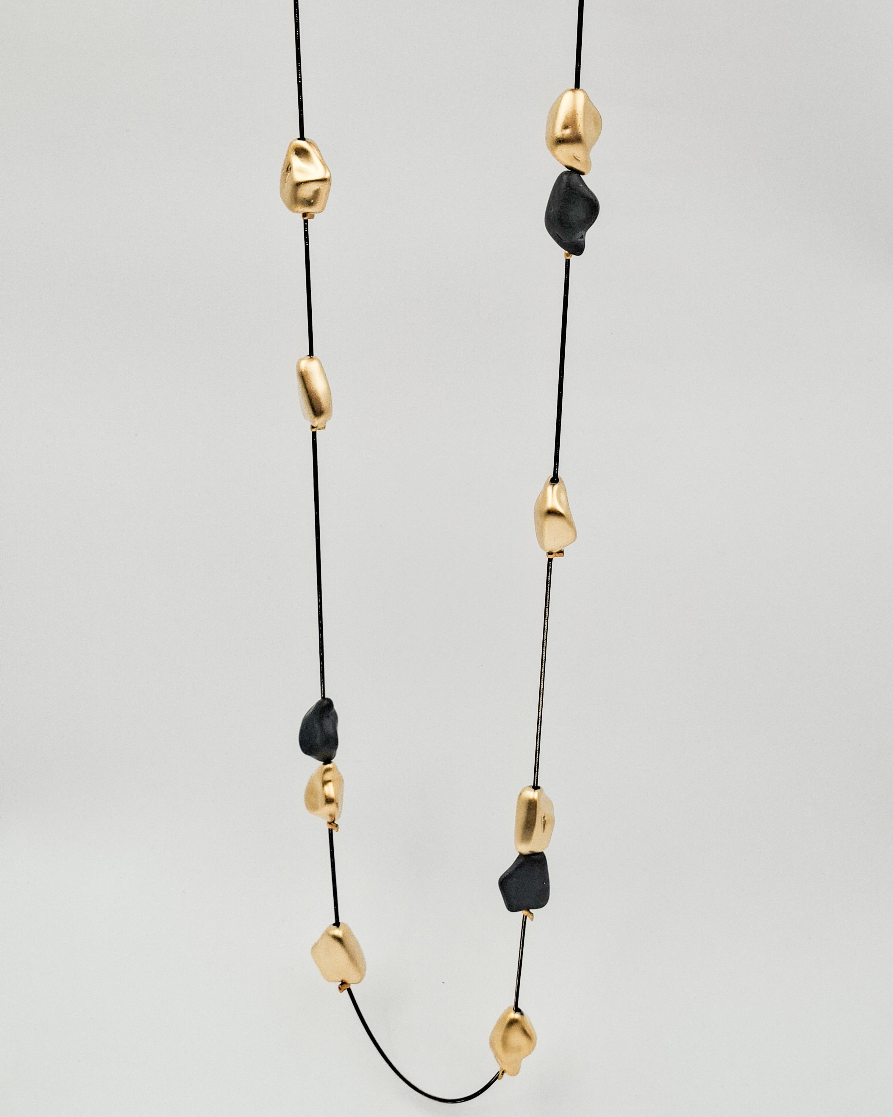 שרשרת סטונס מרווחת