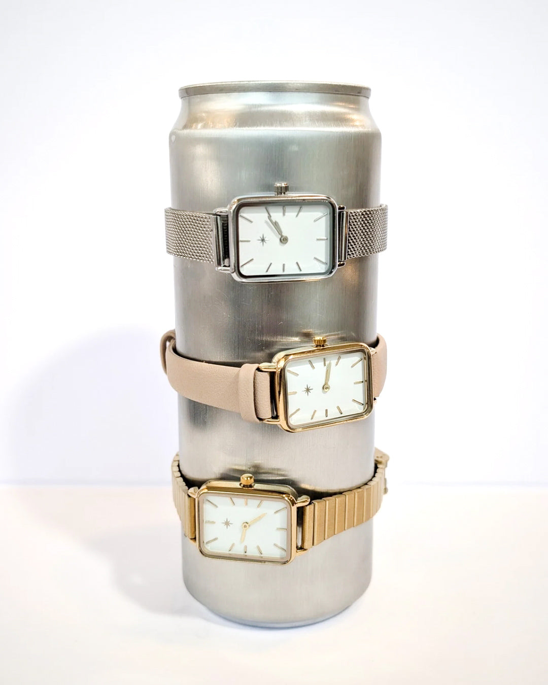 שעון מוכסף רצועת מש פטנט כסופה