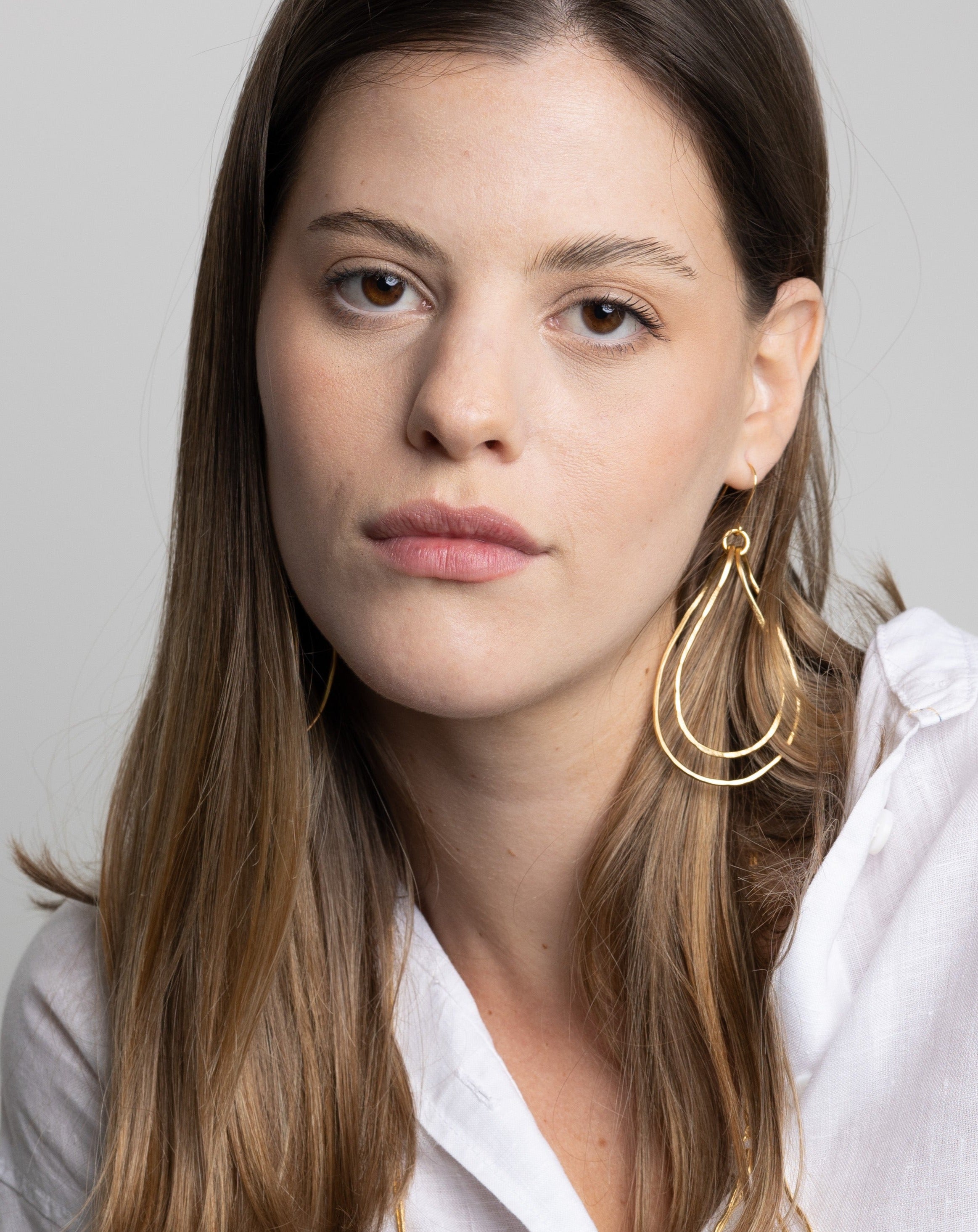 עגילי מונה עבודת יד