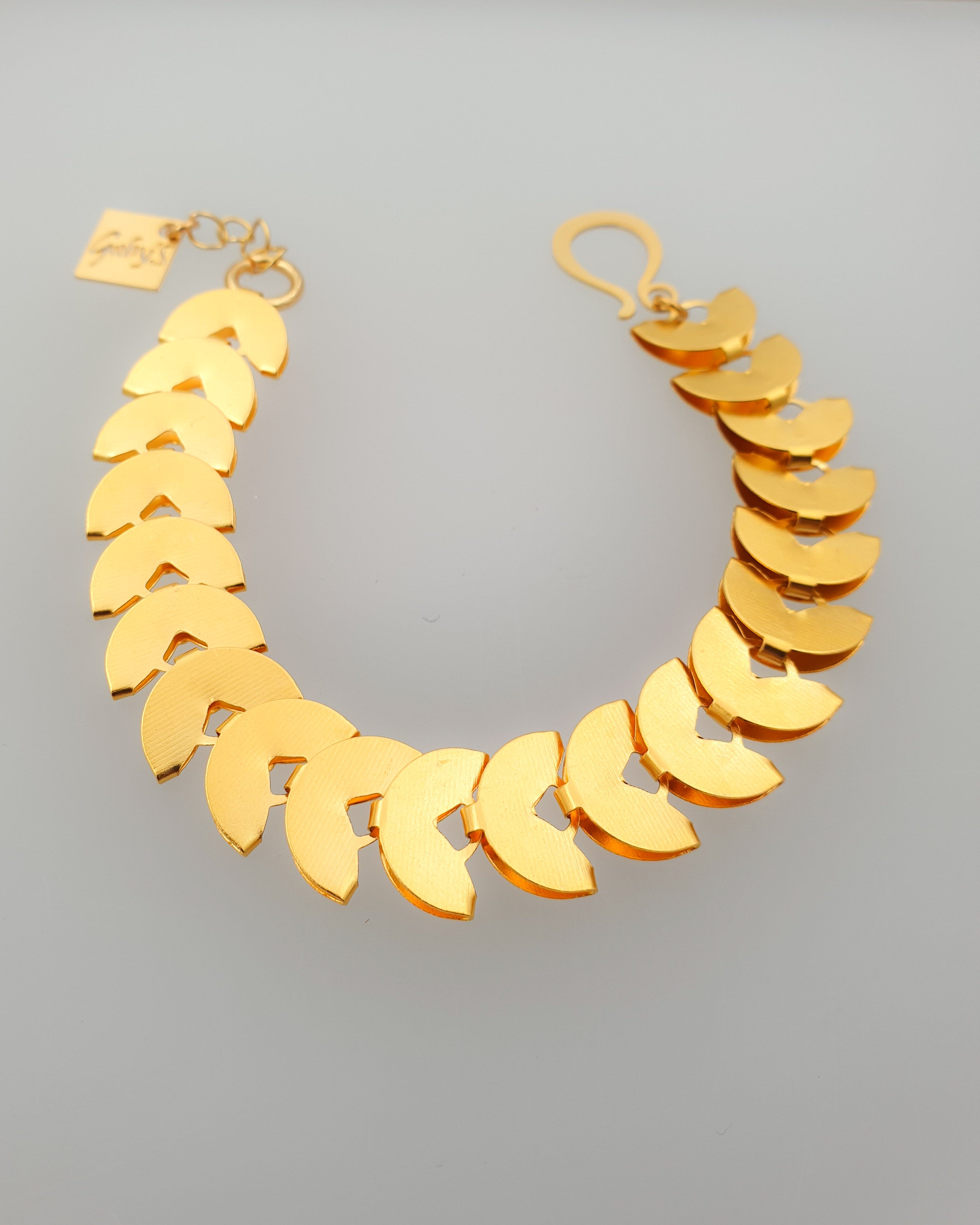 צמיד חצים גדול